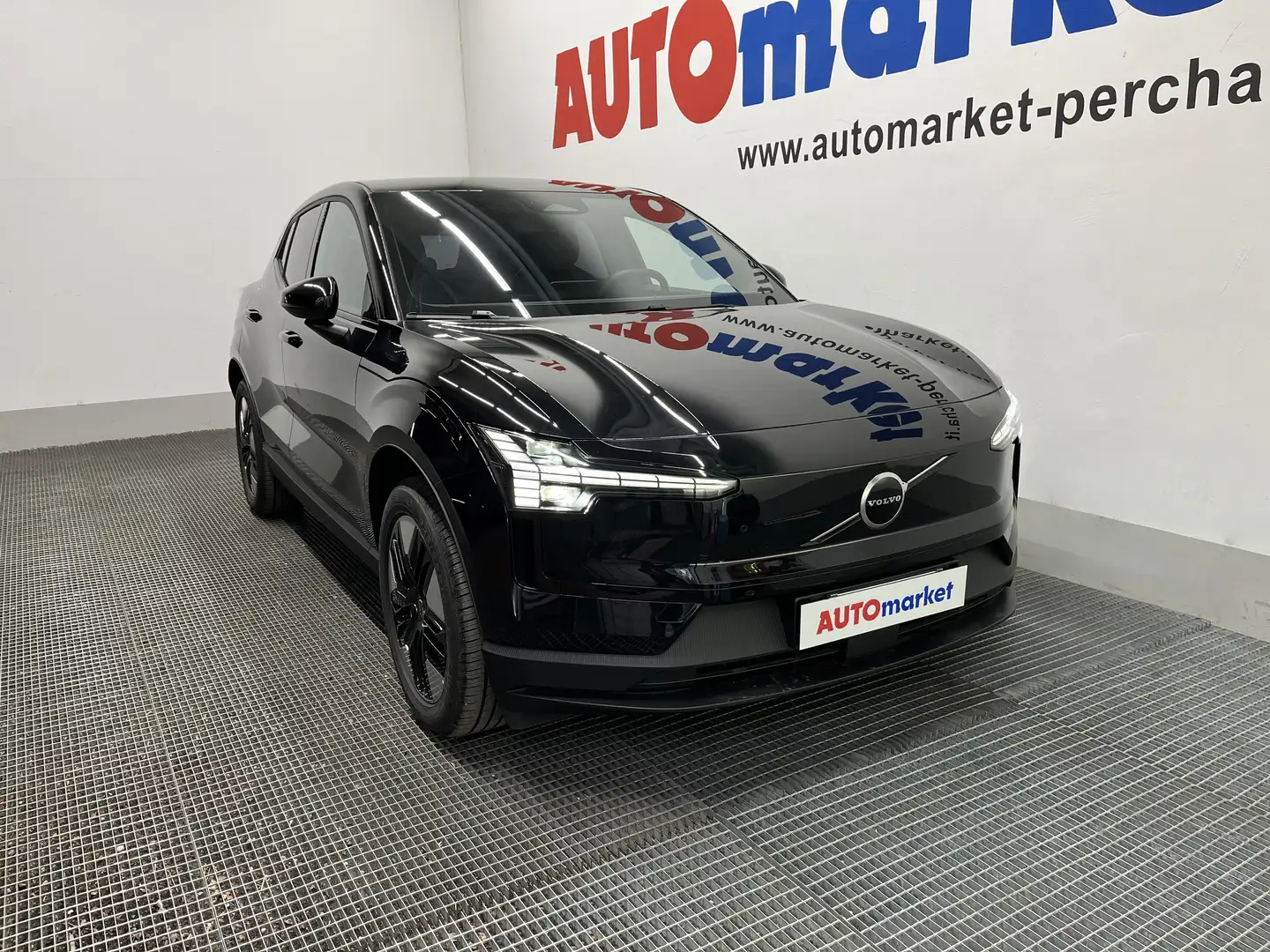 Volvo EX30 Single Motor Noir - 2