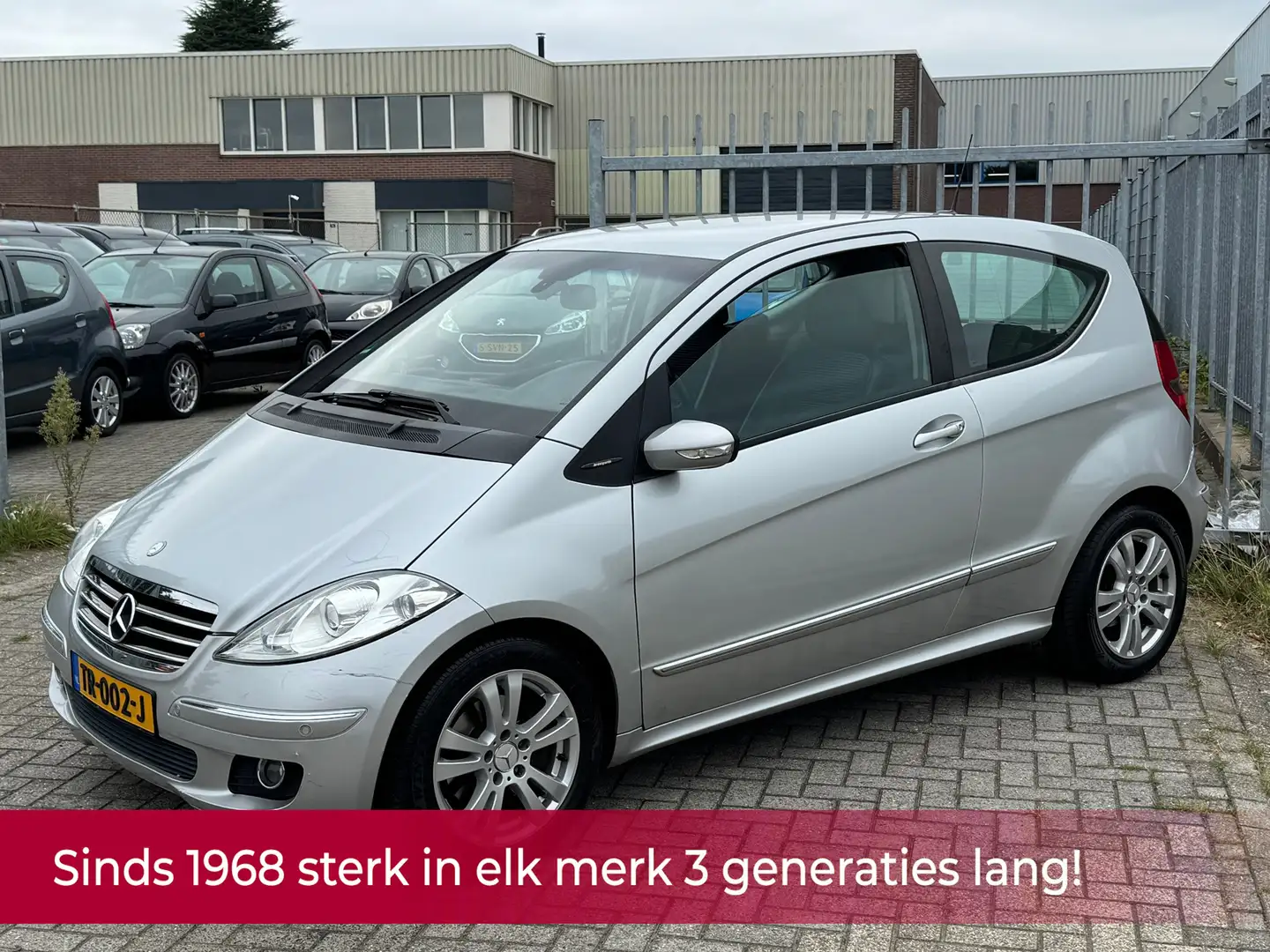 Mercedes-Benz A 200 CDI Avantgarde AUTOMAAT 140PK! Airco l Cruise l PD Grijs - 1