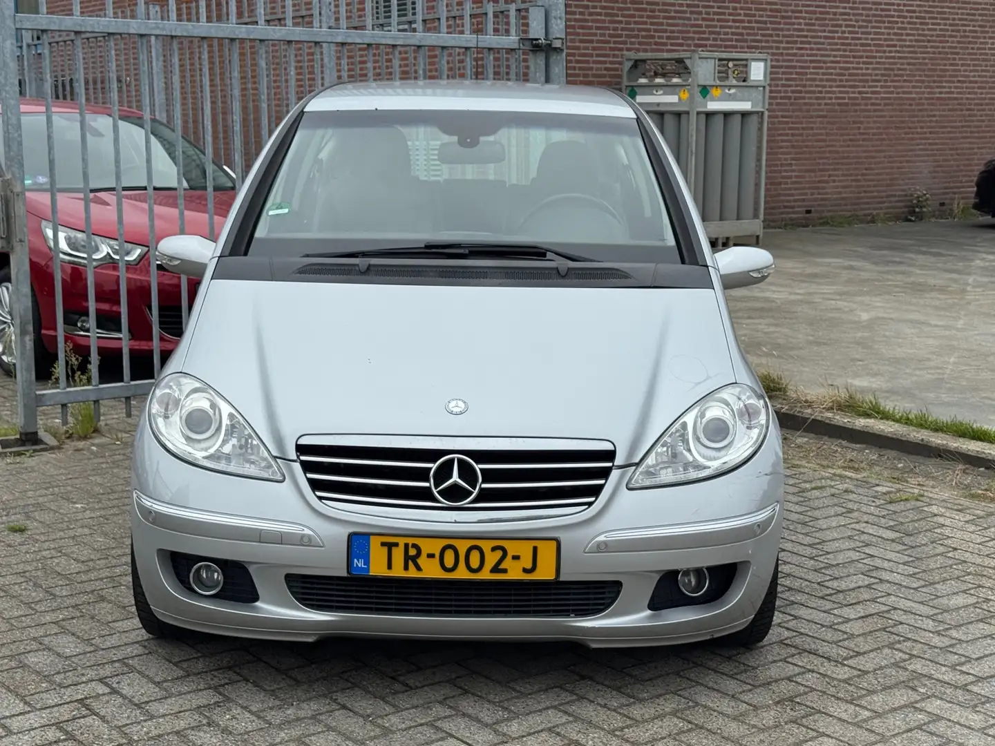 Mercedes-Benz A 200 CDI Avantgarde AUTOMAAT 140PK! Airco l Cruise l PD Grijs - 2