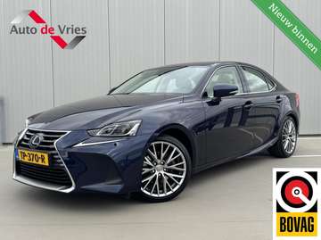 300h Hybrid Luxury Line|Schuifdak|NL-Auto|LED