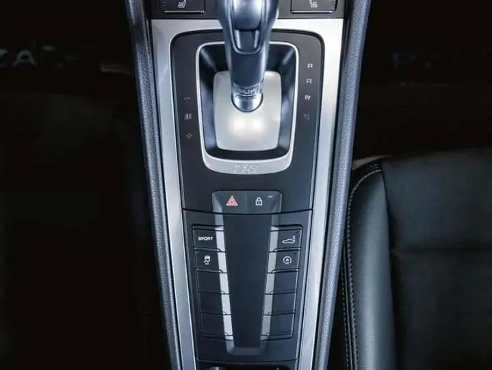 Porsche Cayman 2023, foto 18