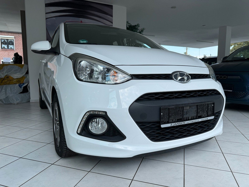 Hyundai i10 Style — photo 3