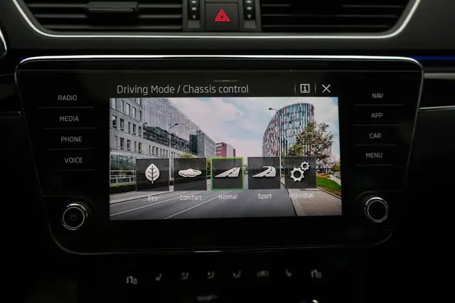 Skoda Superb view 15