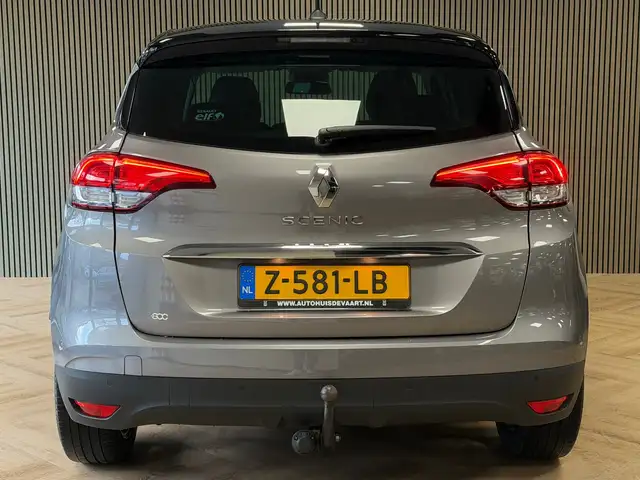 Renault Scenic view 5