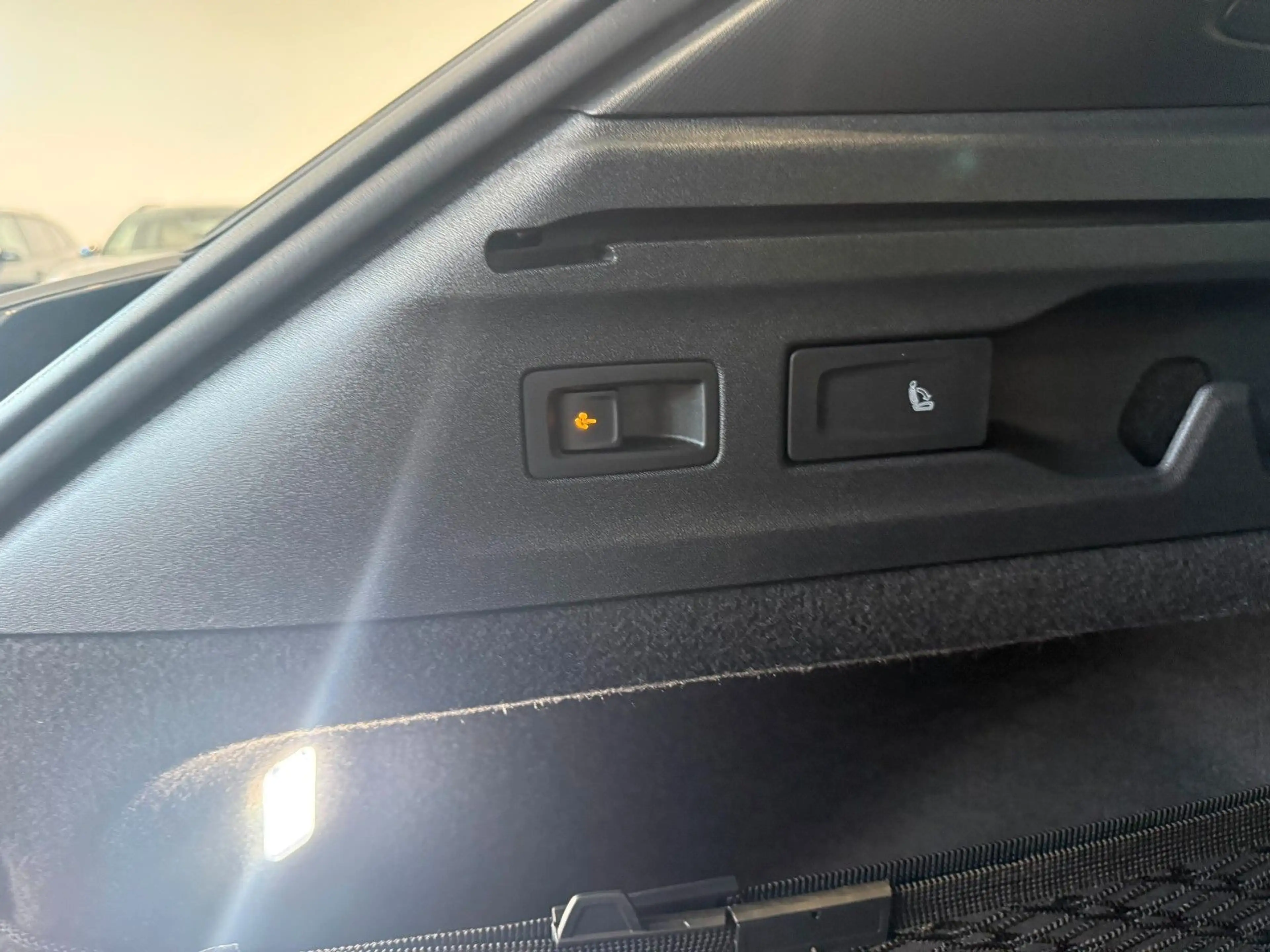 Volkswagen ID.7 Tourer GTX  DCC/WP/PANO/HUD/H&K — photo 14