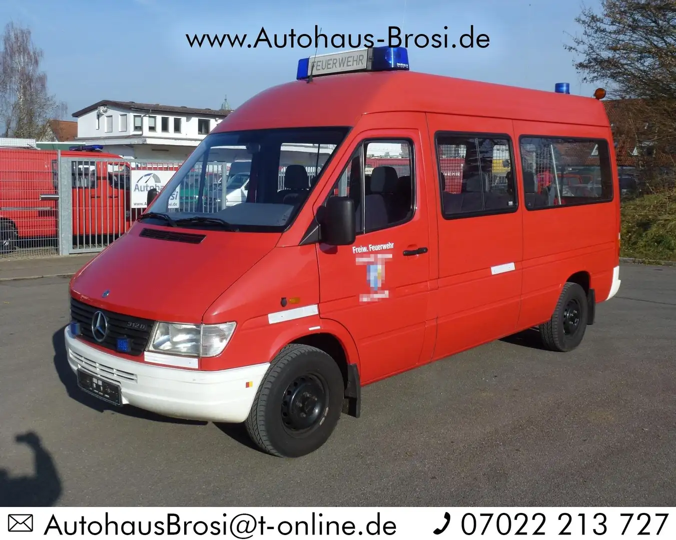 Mercedes-Benz Sprinter 312 D Kombi lang hoch, 8 Sitze, 1.Hand, Garantie Rot - 1