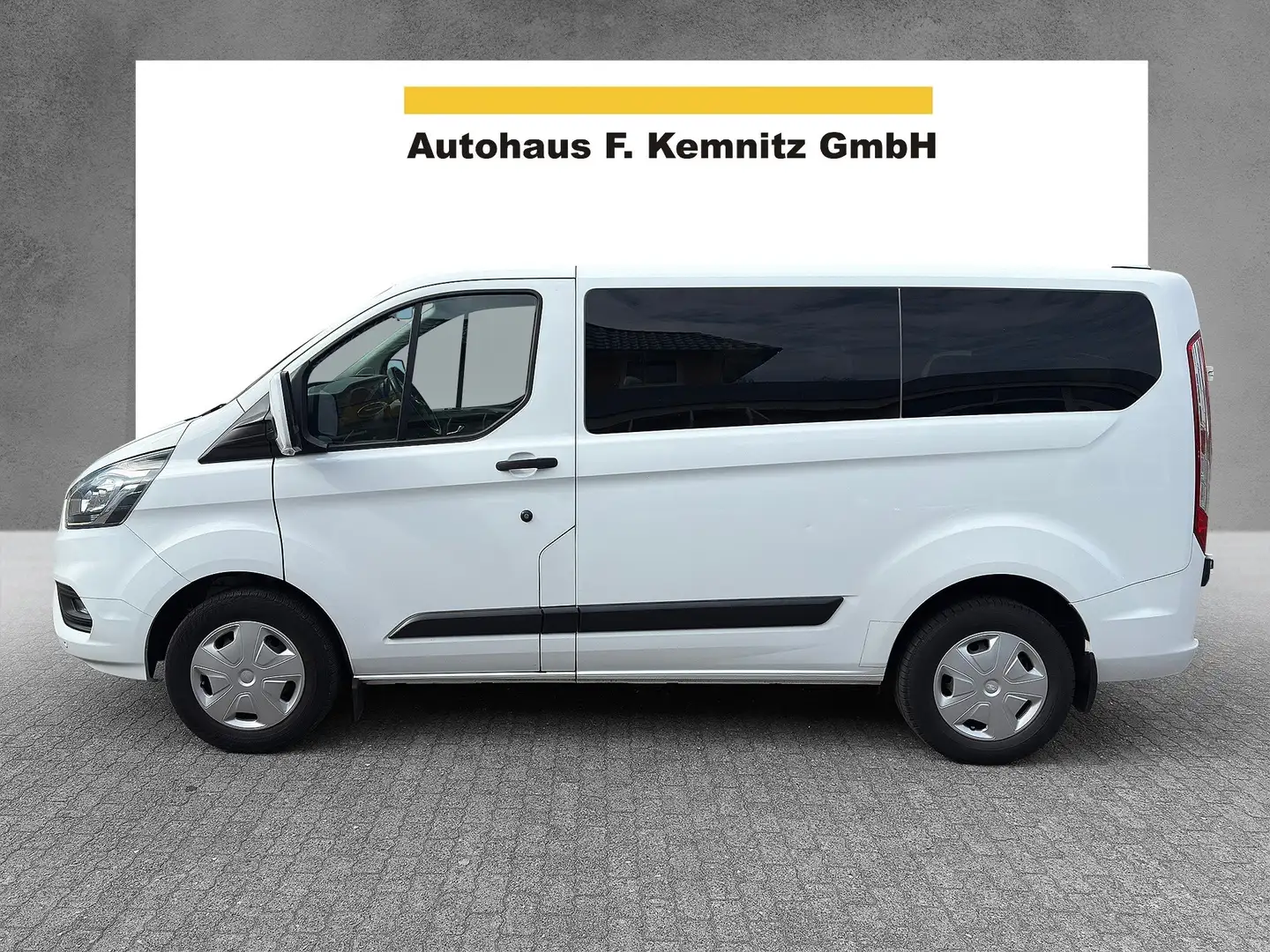 Ford Transit Custom 320 L1 Trend / 9-Sitze, PDC / Frontscheibe bhzb. Weiß - 1