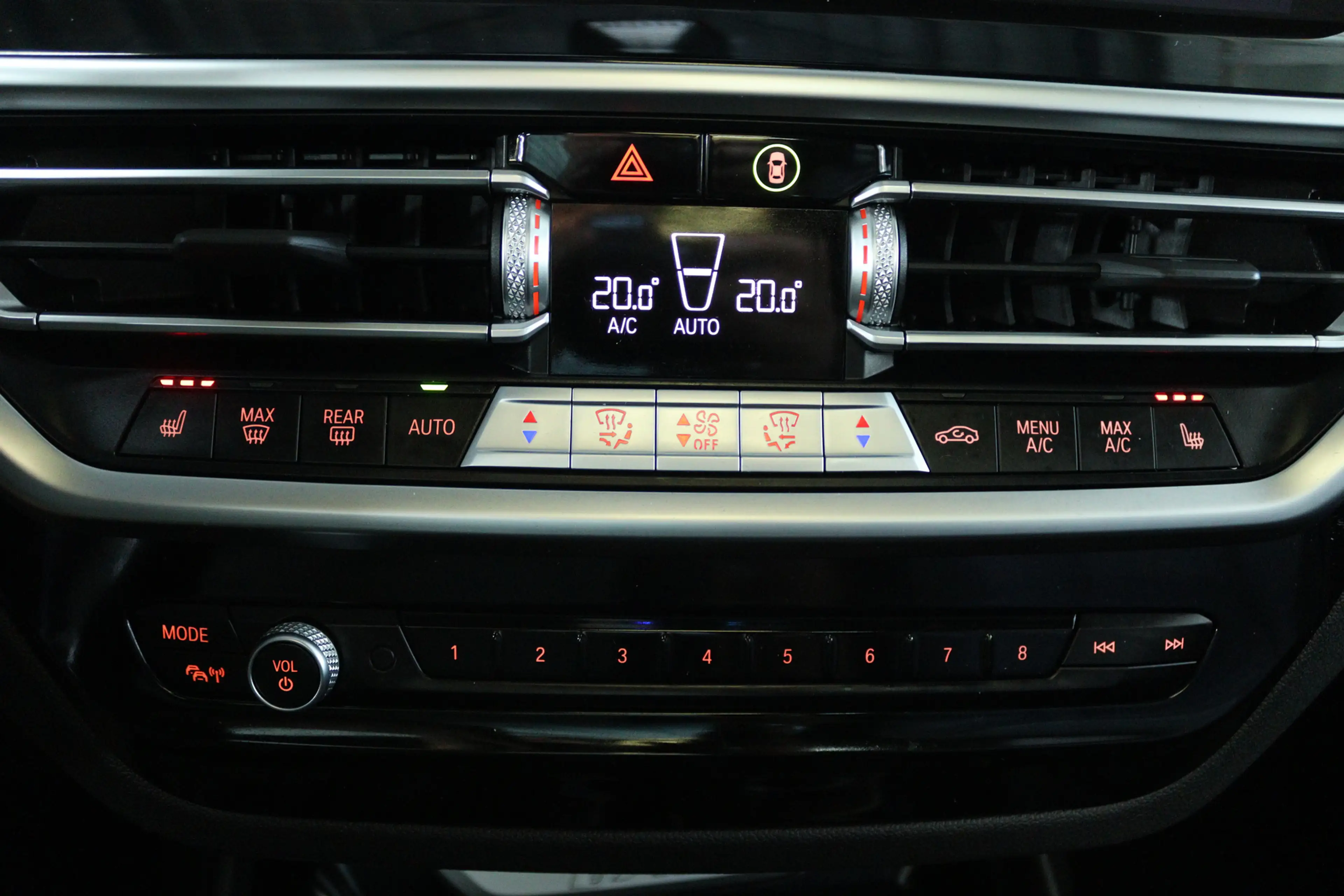 BMW iX3 High Executive 80 kWh (SOH 98%, PANORAMADAK, TREKH — photo 10