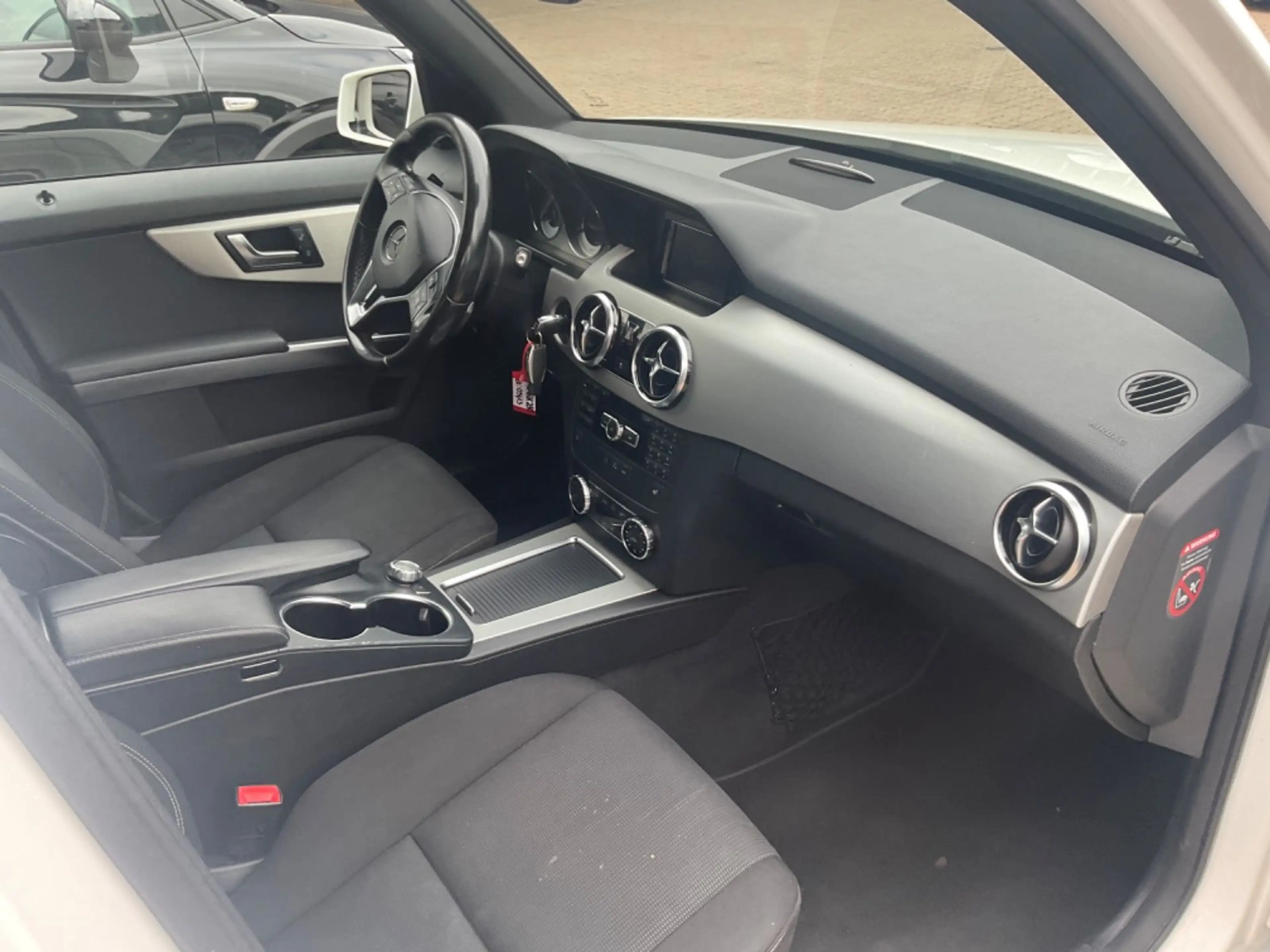 Mercedes-Benz GLK 250 BlueTec 4Matic TÜV 05.2027 — photo 15
