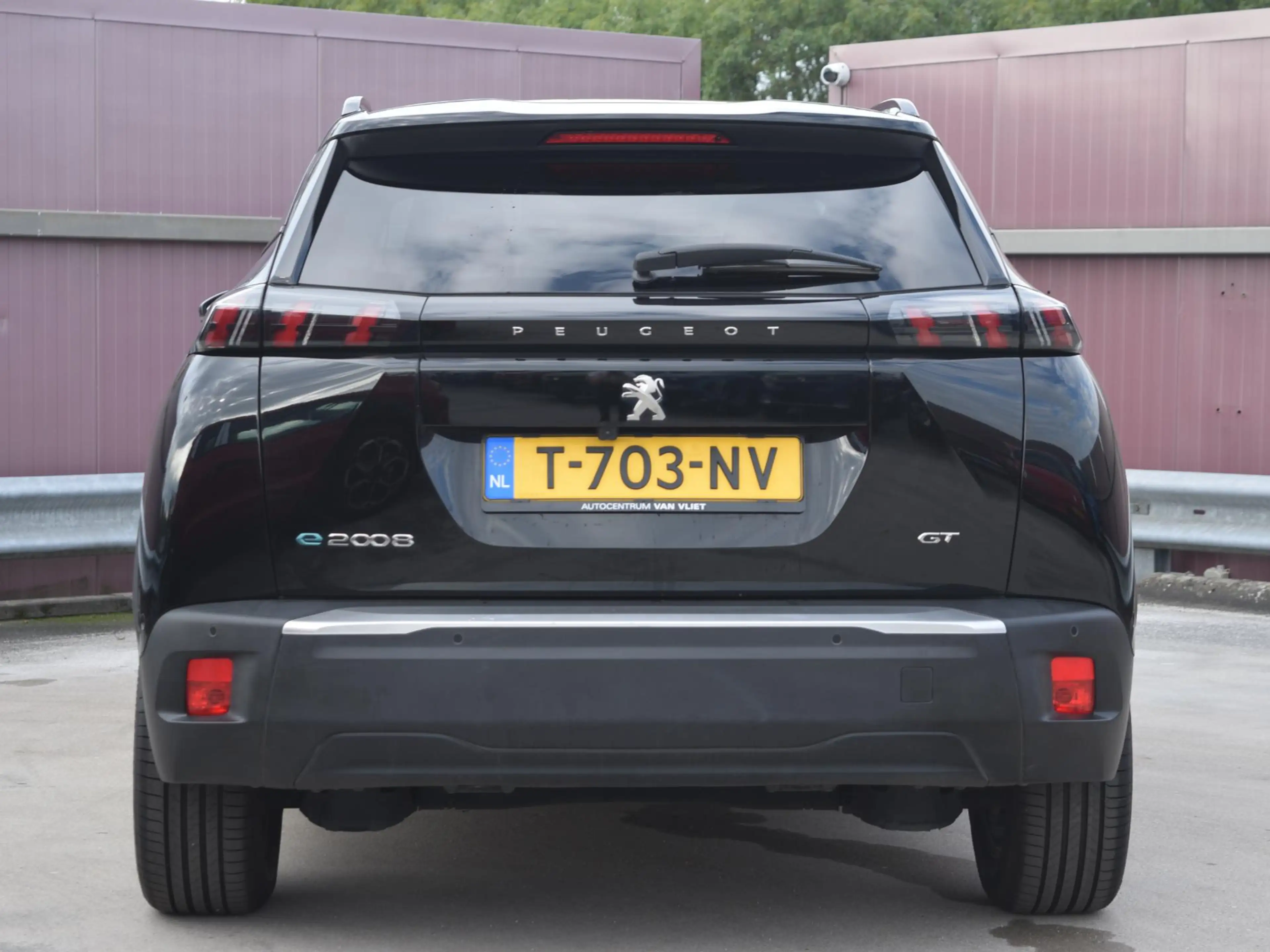 Peugeot e-2008 EV GT 50 kWh Apple Carplay/Android Auto l keyless — photo 5
