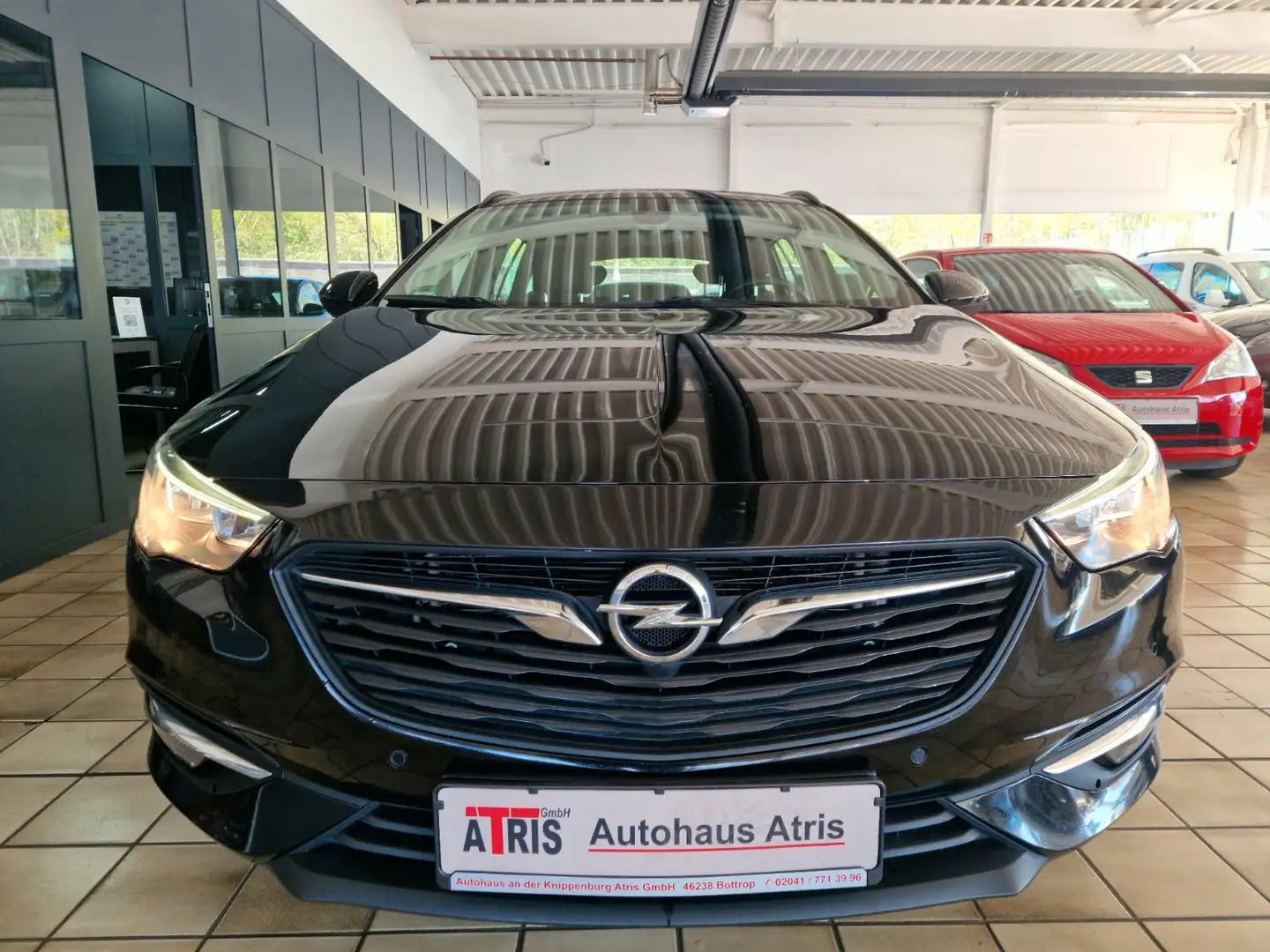 Opel Insignia B Sports Tourer Edition Automatik Schwarz - 1