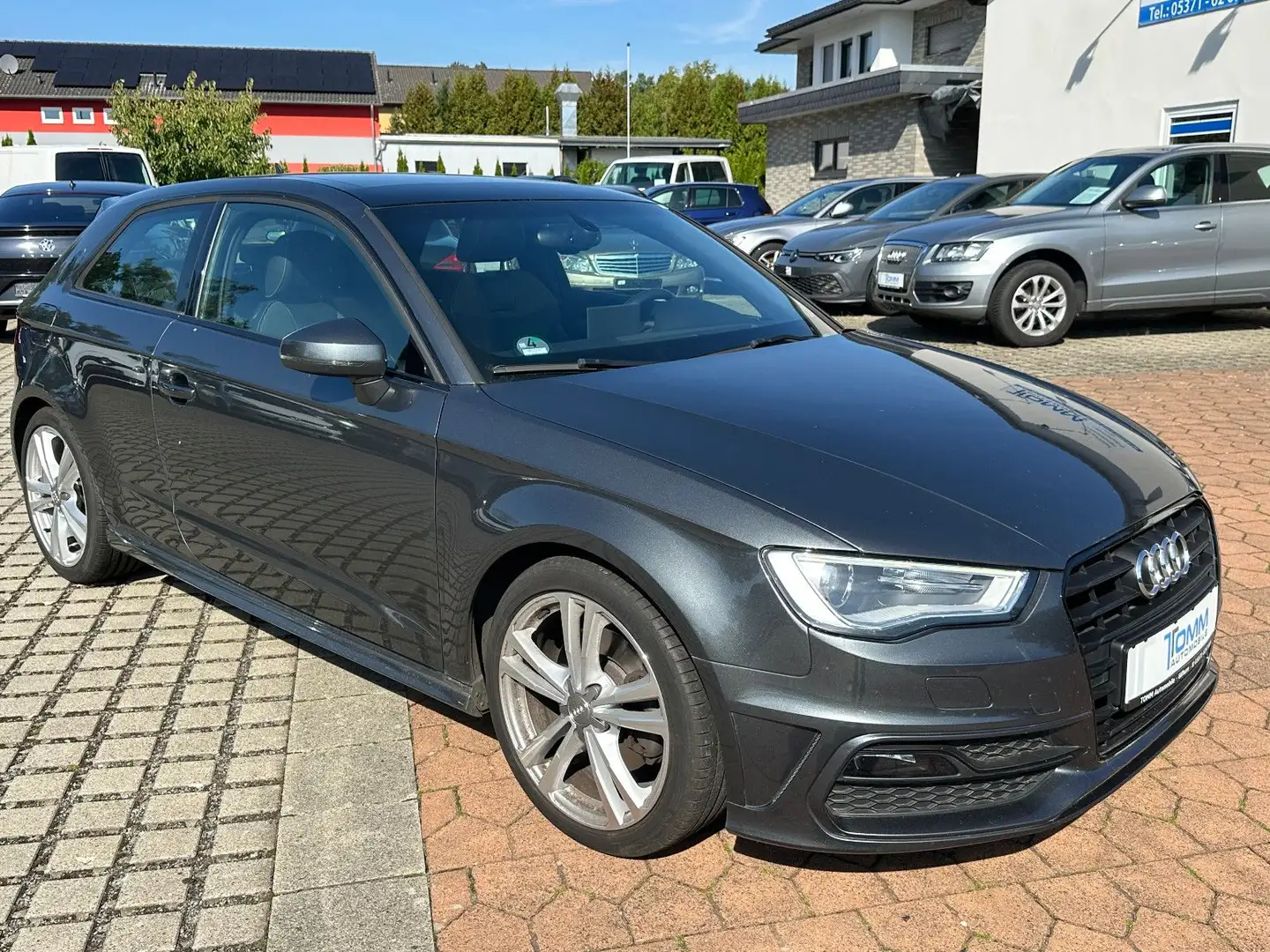 Audi A3 1.8 TFSI  S line Sportpaket / PANORAMA Grau - 2