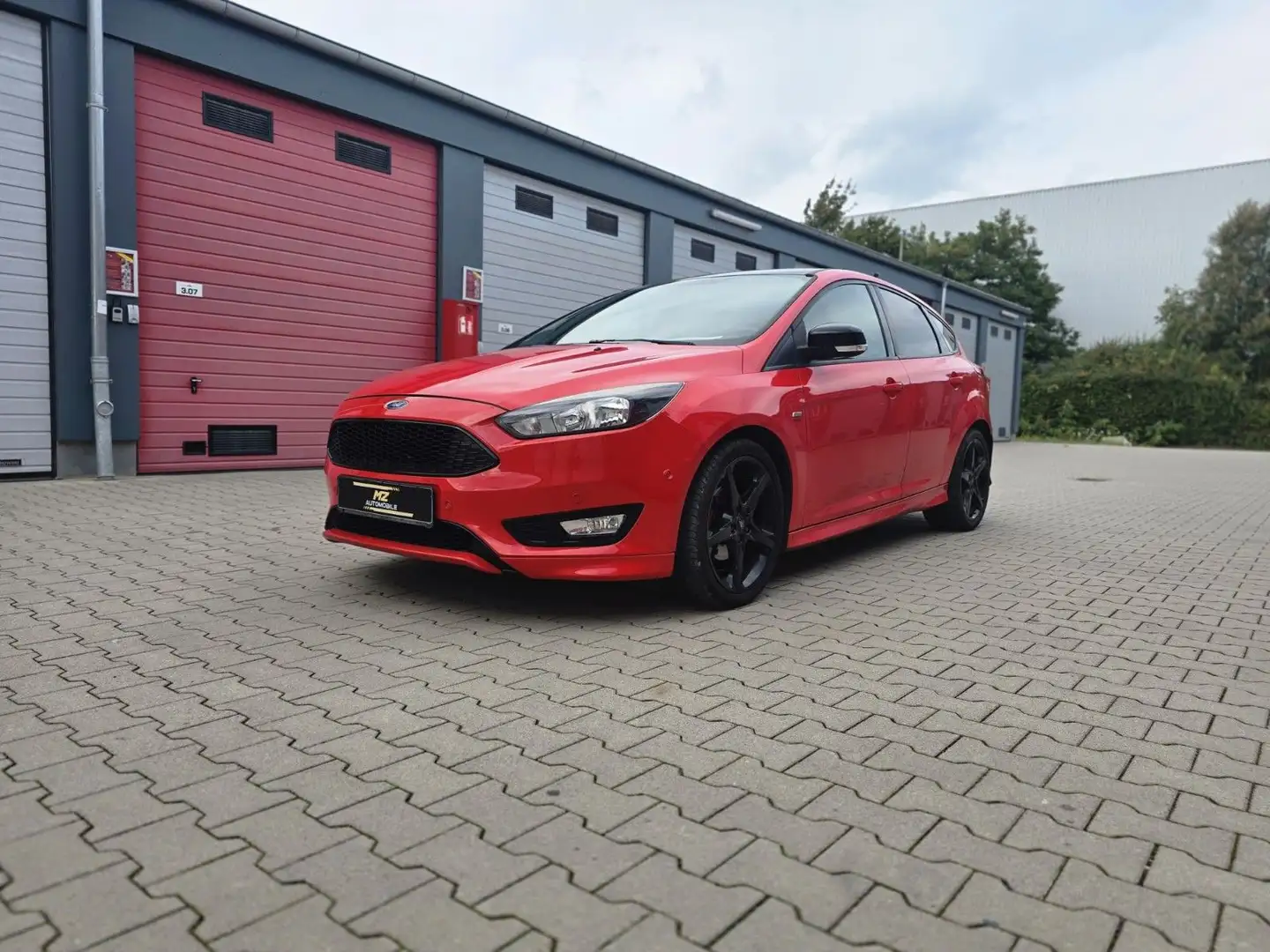 Ford Focus EcoBoost 92kW ST-Line Red Color 1HAND Rouge - 1