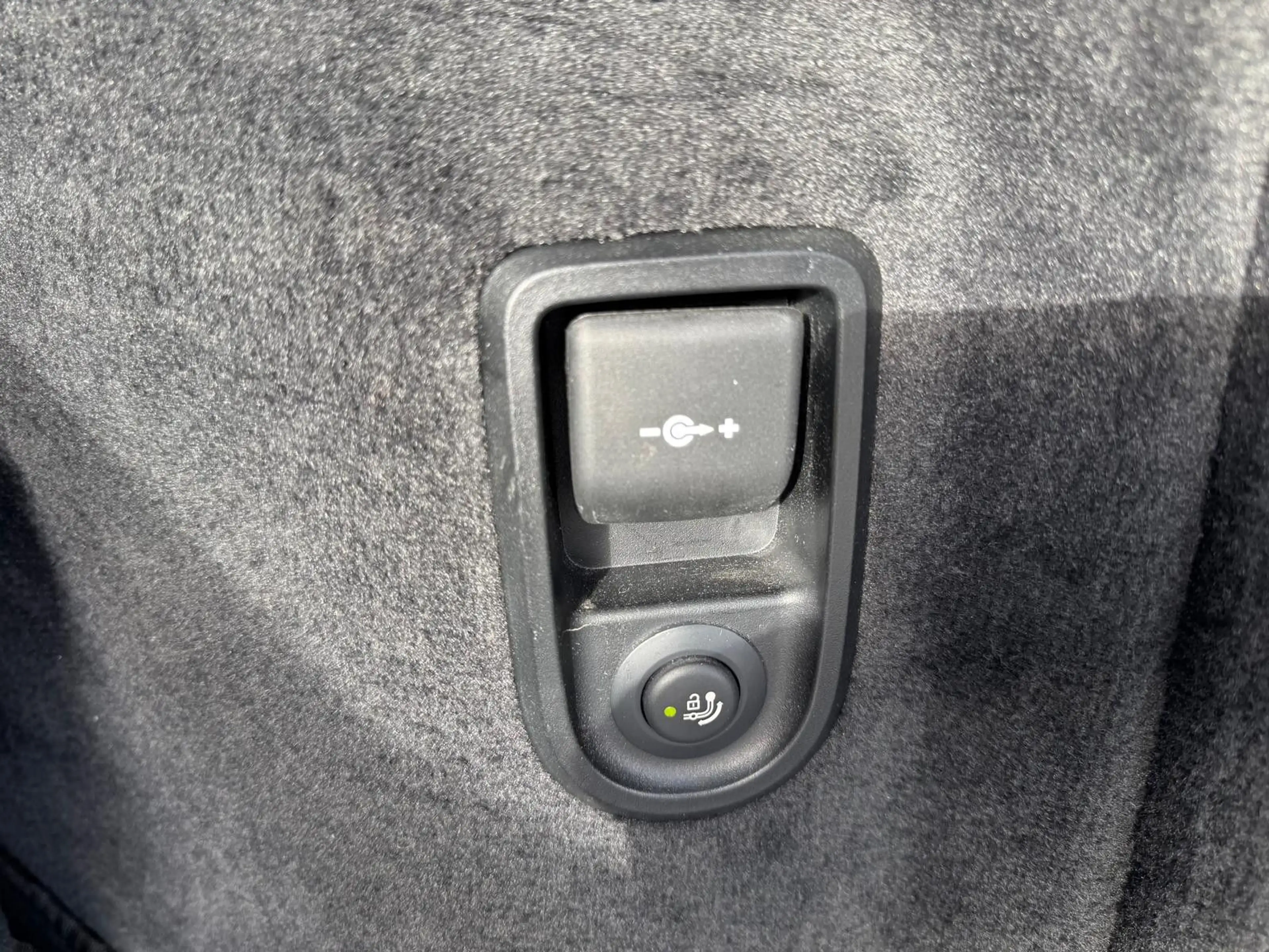 BMW 530 d xDrive Tourings Sport Line, Panoramadach, — photo 9