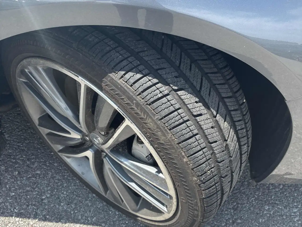 Infiniti Q50 снимка Infiniti Q50
