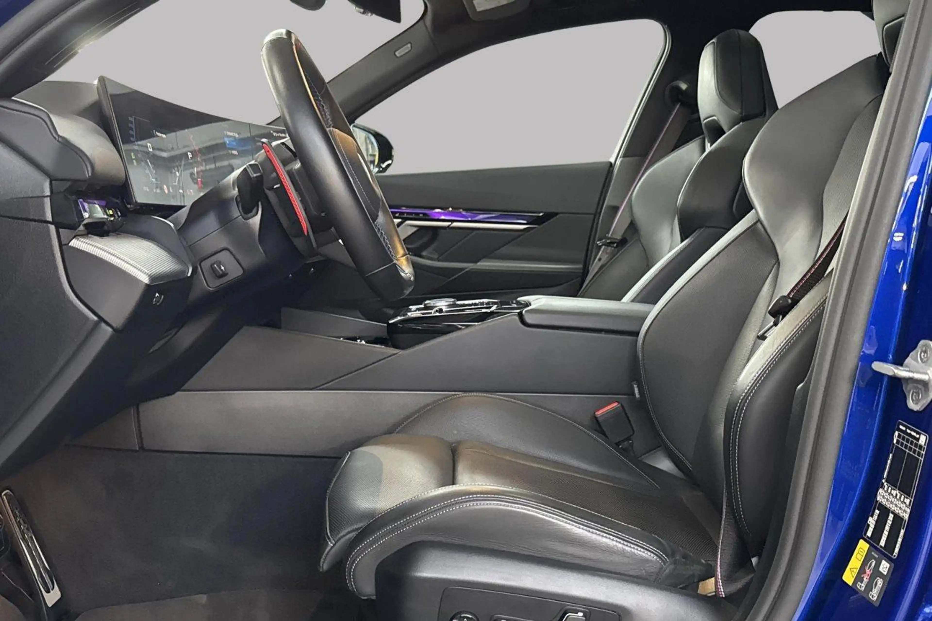BMW M5 PHEV 4.4 AS — photo 10