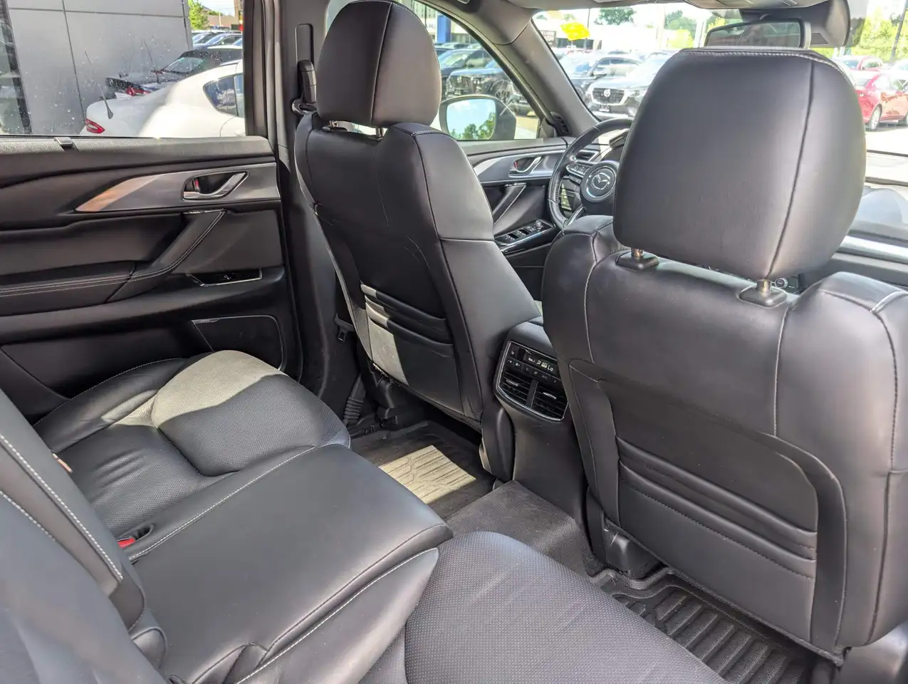 Mazda CX-9 photo Mazda CX-9