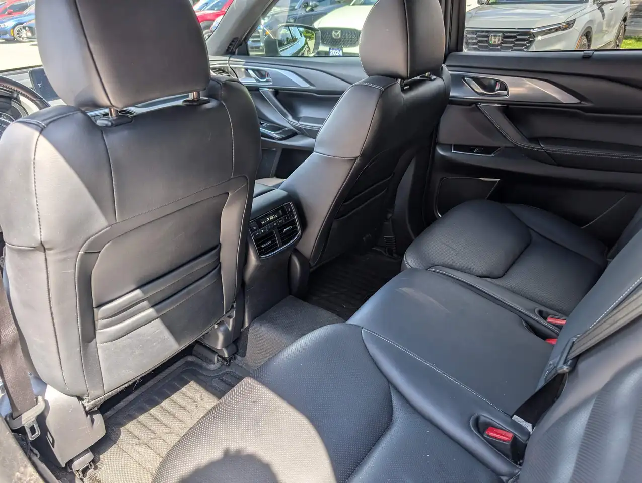 Mazda CX-9 photo Mazda CX-9