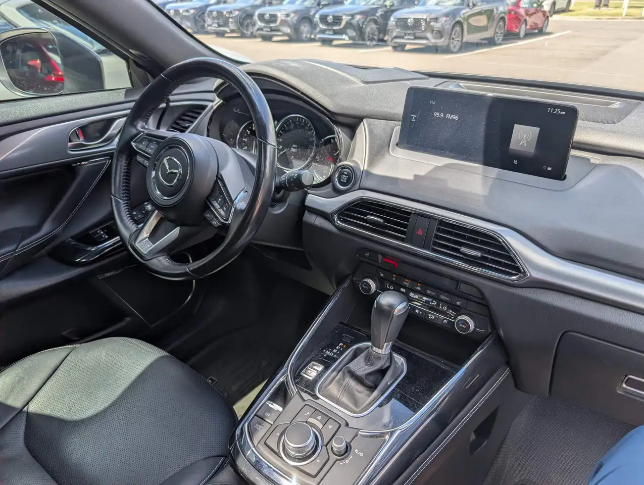 Mazda CX-9 photo Mazda CX-9