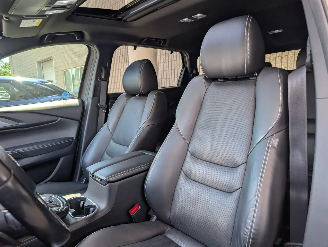 Mazda CX-9 photo Mazda CX-9