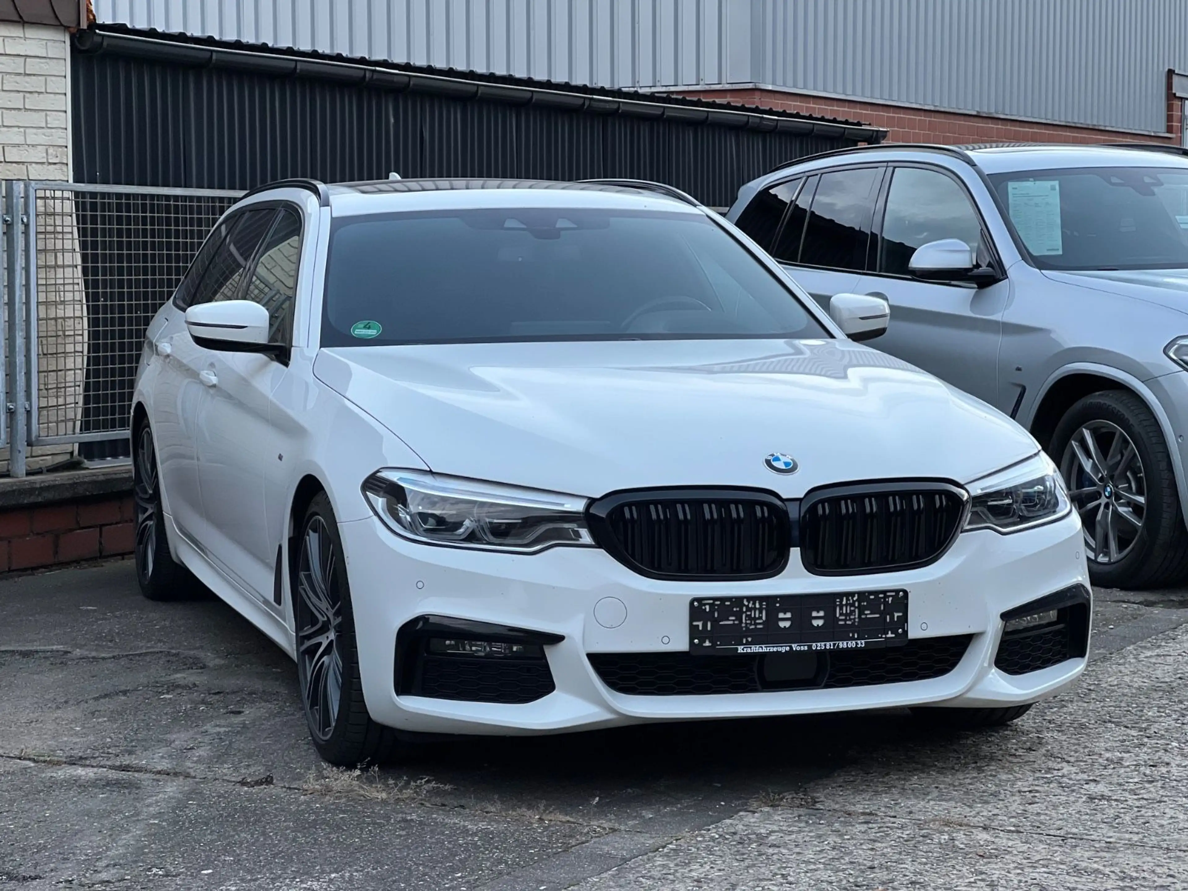 BMW 530 d "M-SPORTPAKET/H&K/PANO/LIVE-CP.PRO" — photo 4
