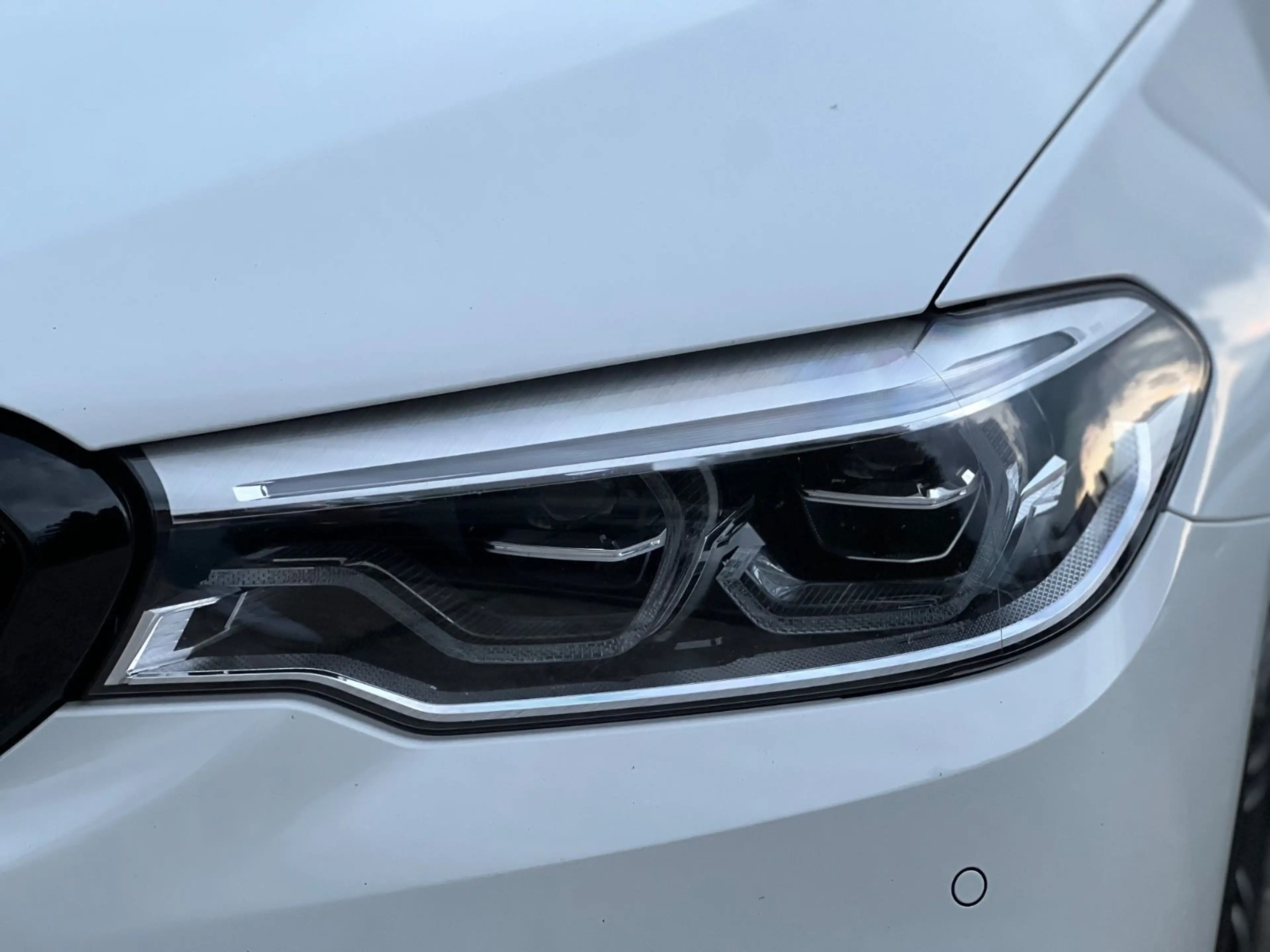 BMW 530 d "M-SPORTPAKET/H&K/PANO/LIVE-CP.PRO" — photo 8