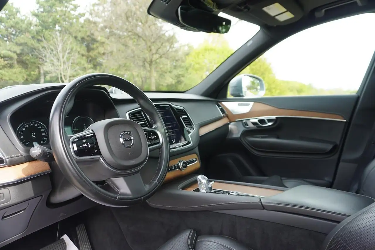 Volvo XC90 снимка Volvo XC90
