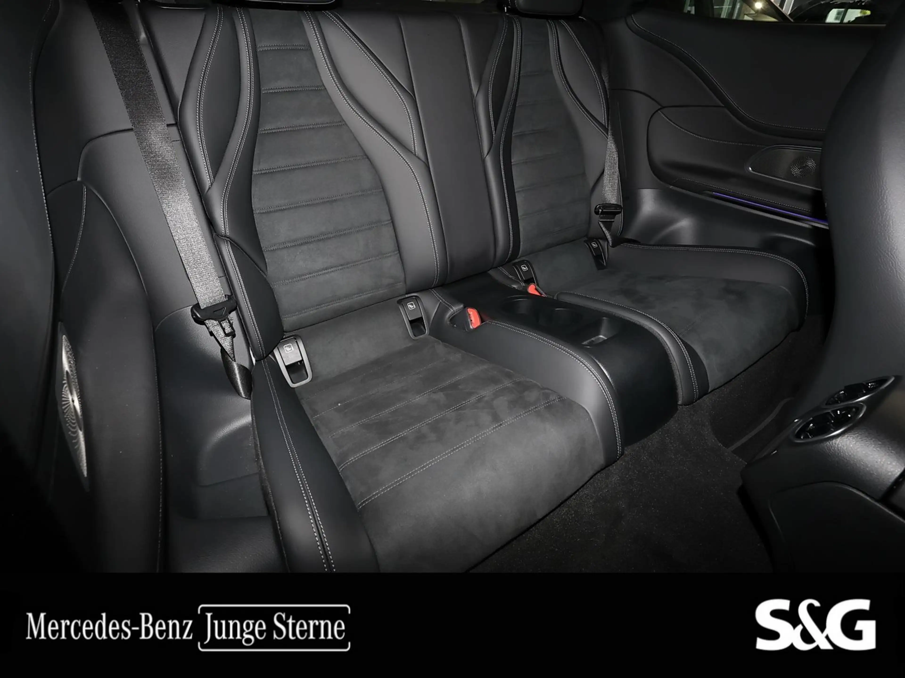 Mercedes-Benz CLE 180 Coupé Edition AMG HIFI+PANO+360°+MEMORY — photo 7