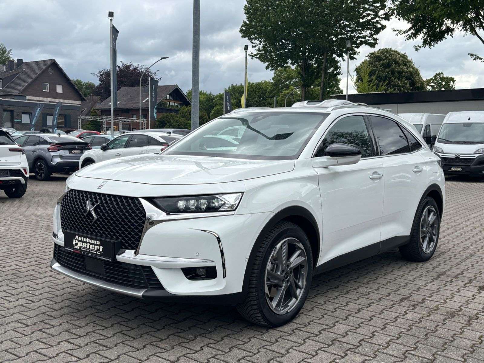 DS automobiles DS 7 Crossback