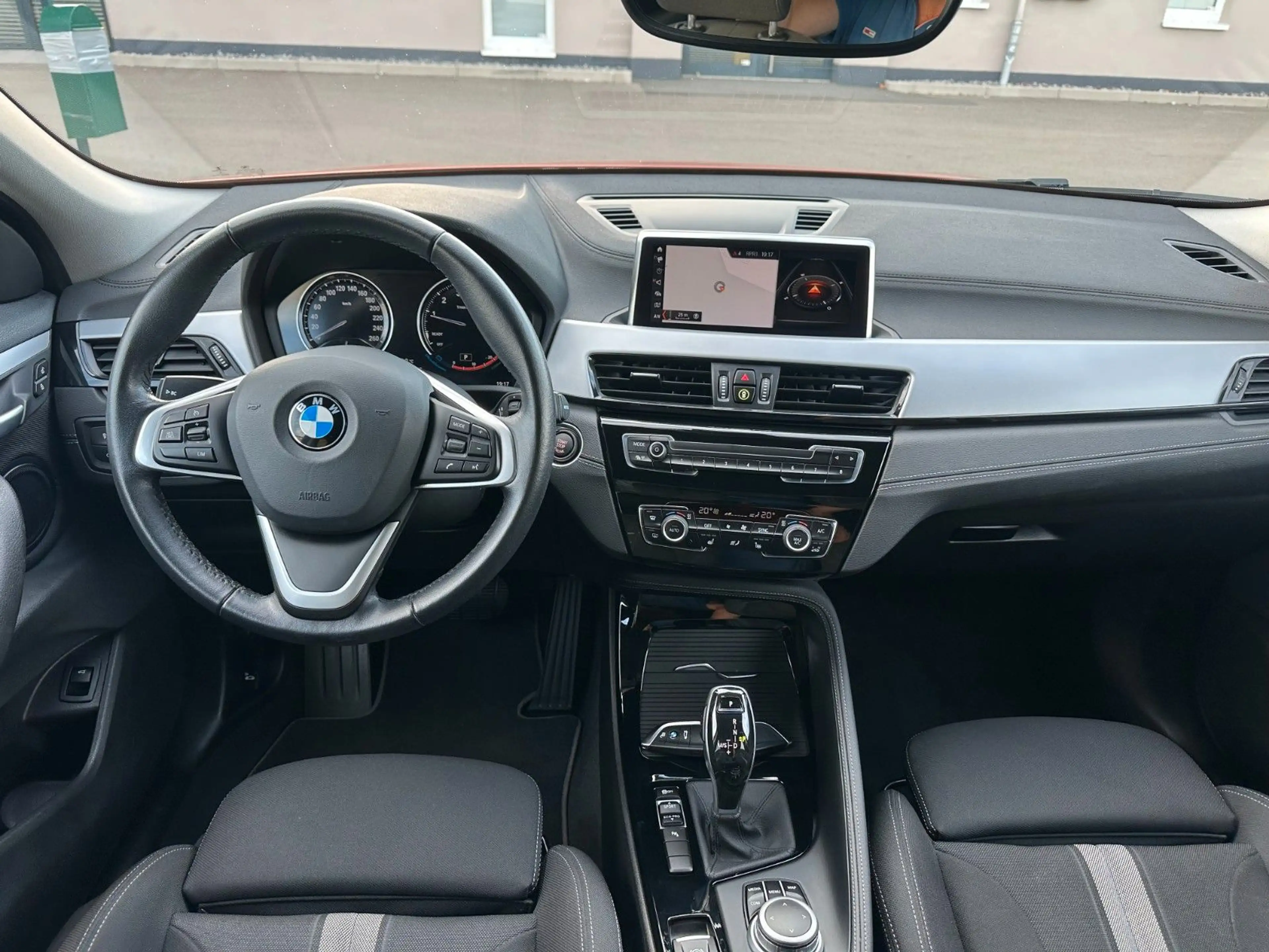 BMW X2 sDrive 18 i -KAMERA-LED-PDC-GEPFLEGT — photo 15