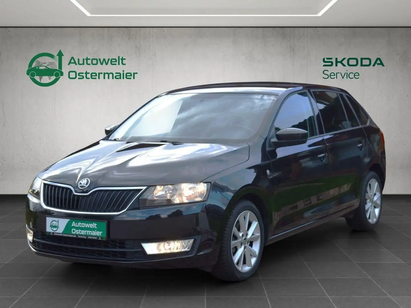 Skoda Rapid/Spaceback 1.2TSI Drive*Climatr.*SHZ*Navi* Schwarz - 1
