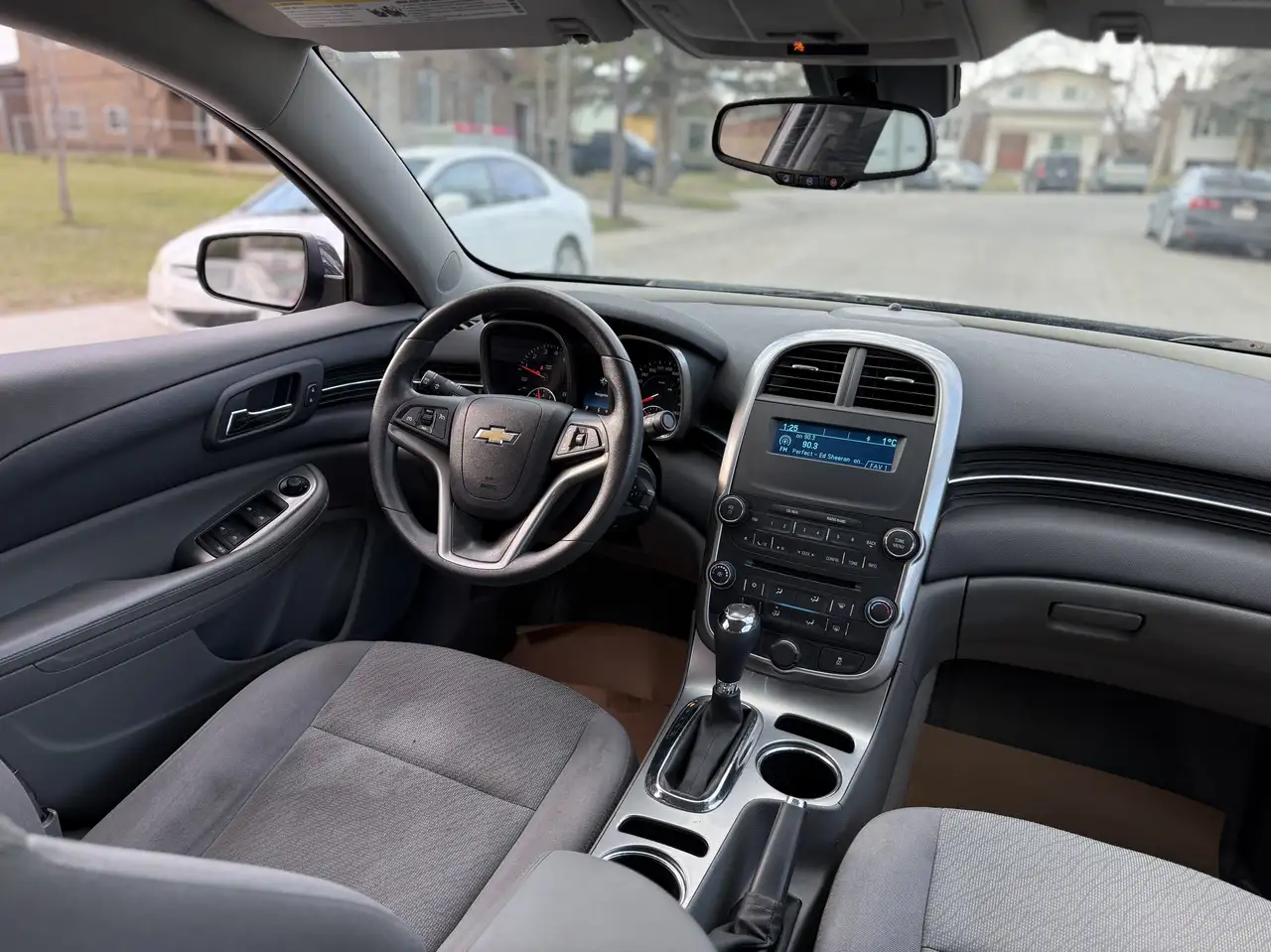Chevrolet Malibu снимка Chevrolet Malibu
