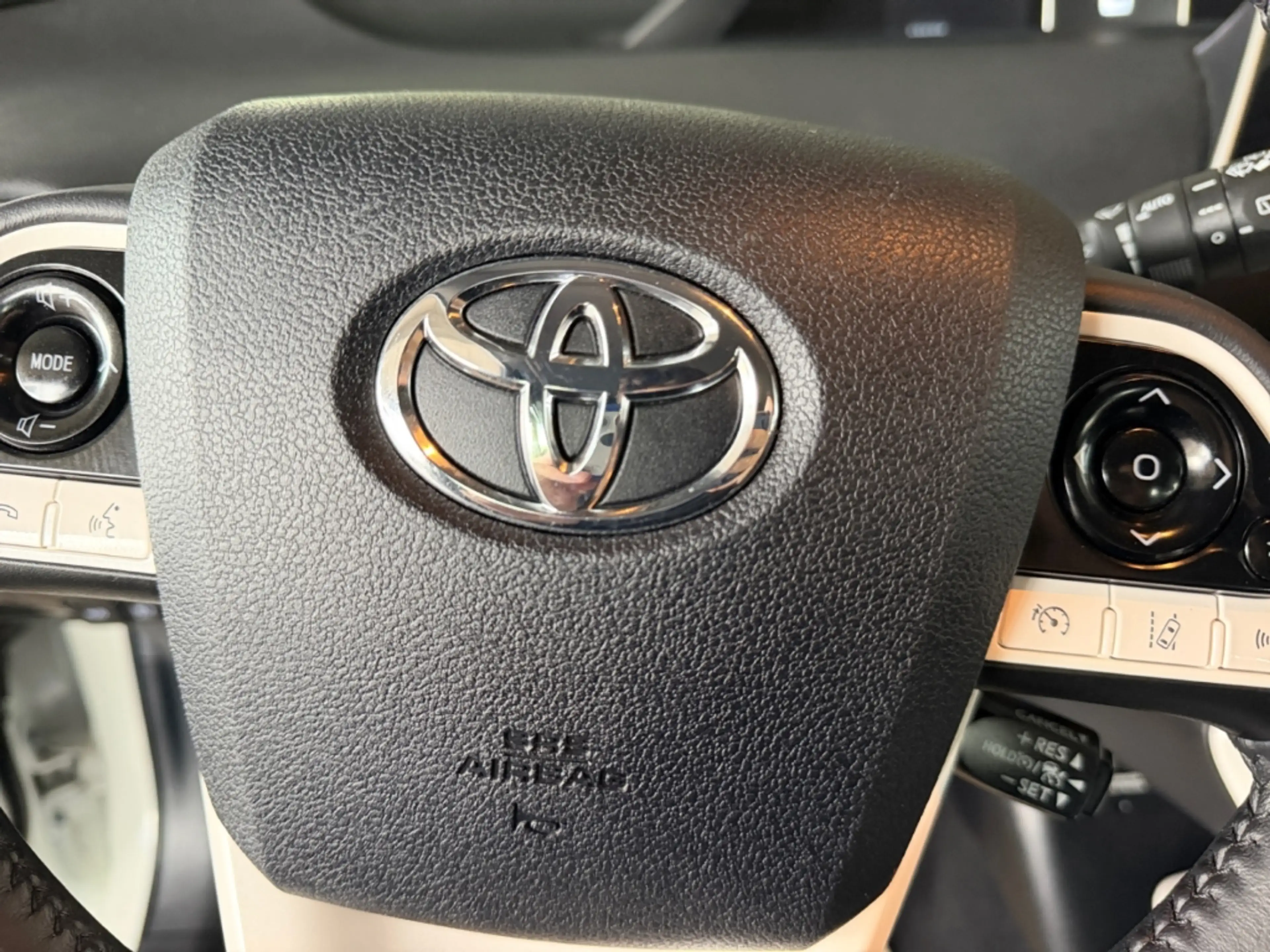 Toyota Prius 1.8 Executive *Bi-LED*HUD*JBL*Leder*ACC*CAM* — photo 13