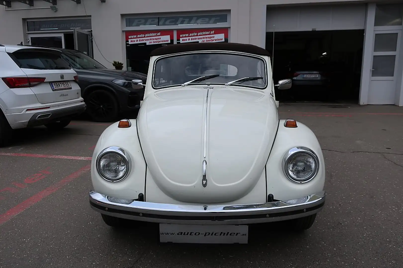 Volkswagen Käfer 1302 Cabrio Type 15 "Oldtimer der Extraklasse" Weiß - 2