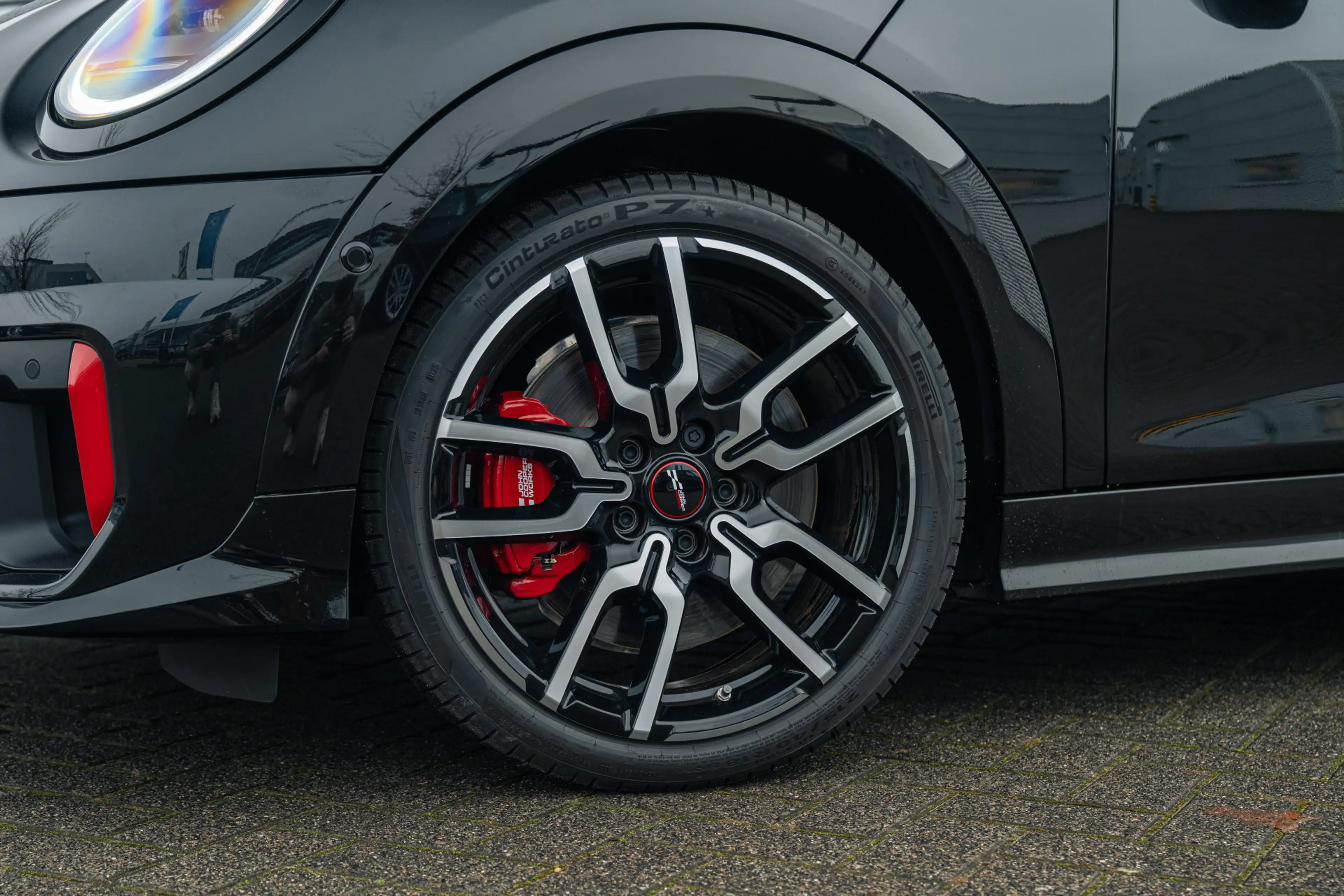 MINI John Cooper Works Cabrio Automaat / Pakket XL / 18" JCW Lap Spoke 2-tone — photo 10