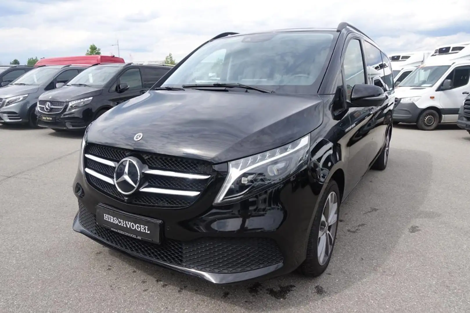 Mercedes-Benz V 300 d AVANTGARDE extralang 8-Sitzer AIRMATIC Noir - 2
