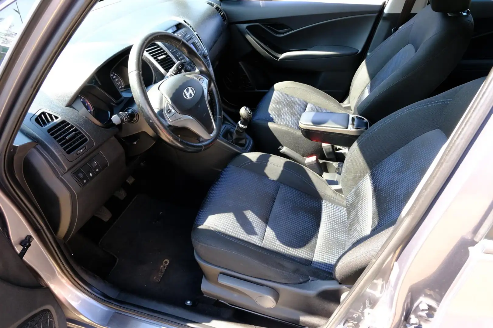 Hyundai iX20 1.4i i-Motion Airco|LMV|Trekhaak Сірий - 2