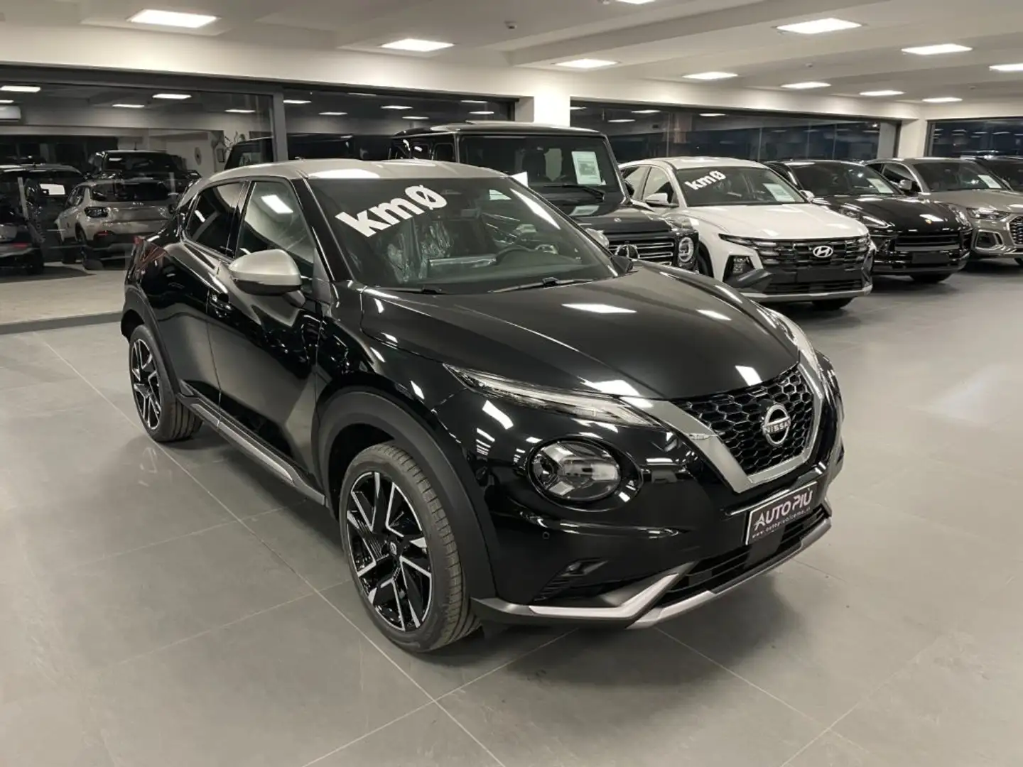 Nissan Juke 1.0 DIG-T 114 CV N-Design Bicolore KM0 MY25 Nero - 1