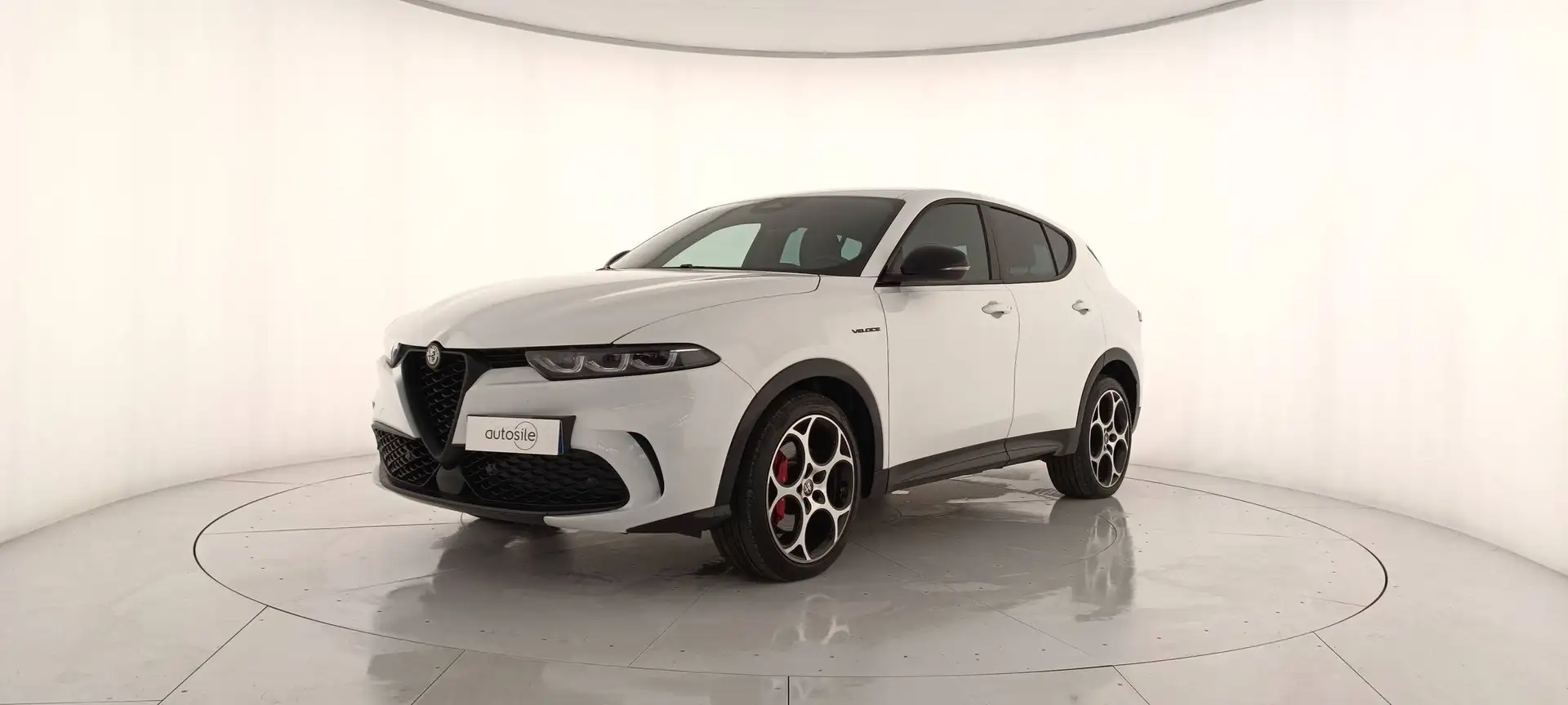 Alfa Romeo Tonale 1.5 Hybrid Veloce Bianco - 1