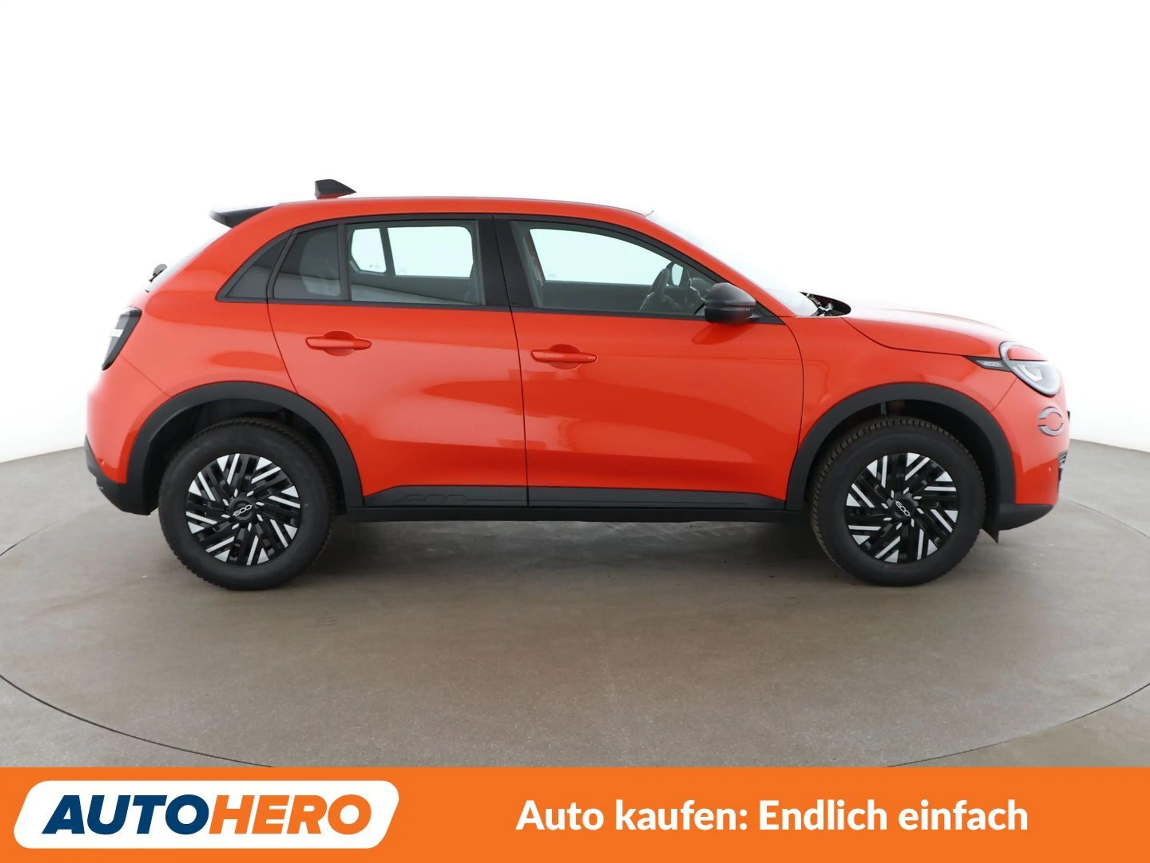 Fiat 600 1.2 Sonderedition Aut.*NAVI*TEMPO*PDC*SHZ* — photo 7