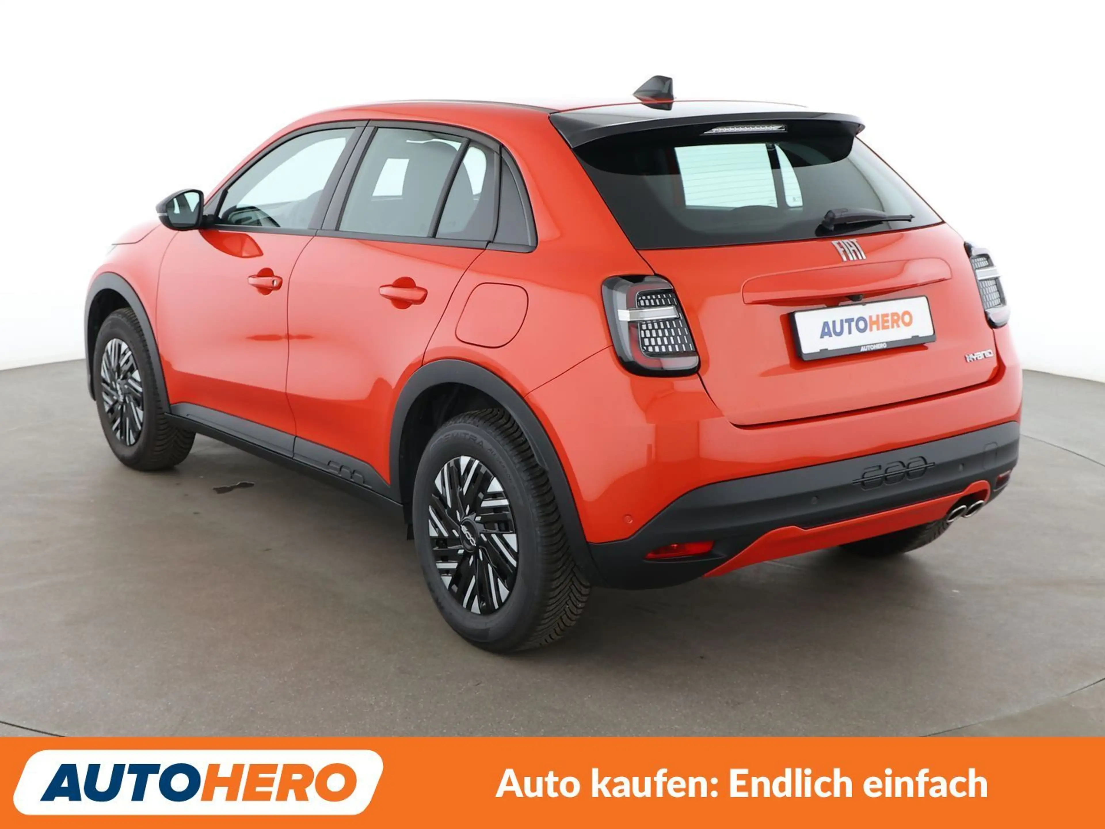 Fiat 600 1.2 Sonderedition Aut.*NAVI*TEMPO*PDC*SHZ* — photo 4