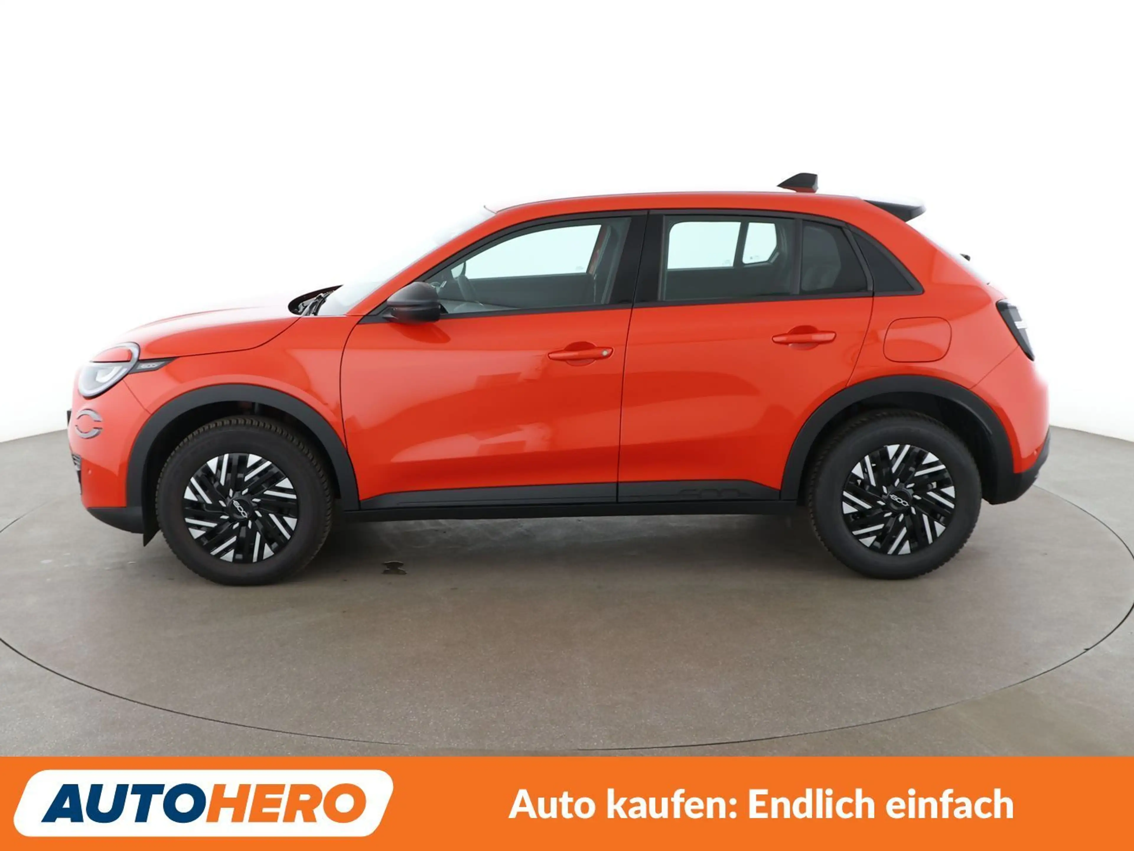 Fiat 600 1.2 Sonderedition Aut.*NAVI*TEMPO*PDC*SHZ* — photo 3