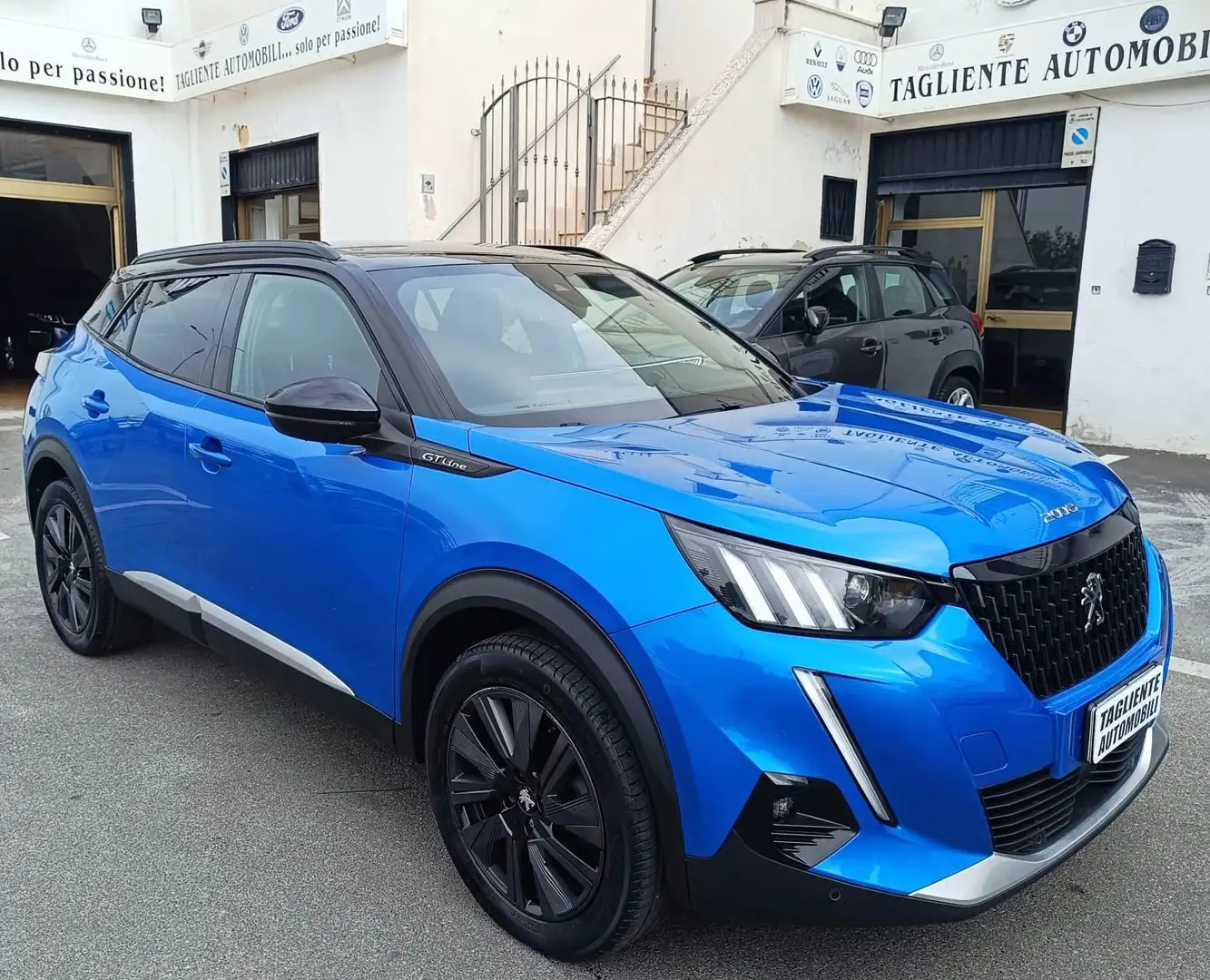 Peugeot 2008 2008 1.5 BlueHDi GT Line S&S Blu/Azzurro - 1