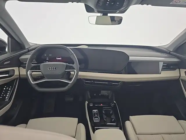 Audi Q6 view 11