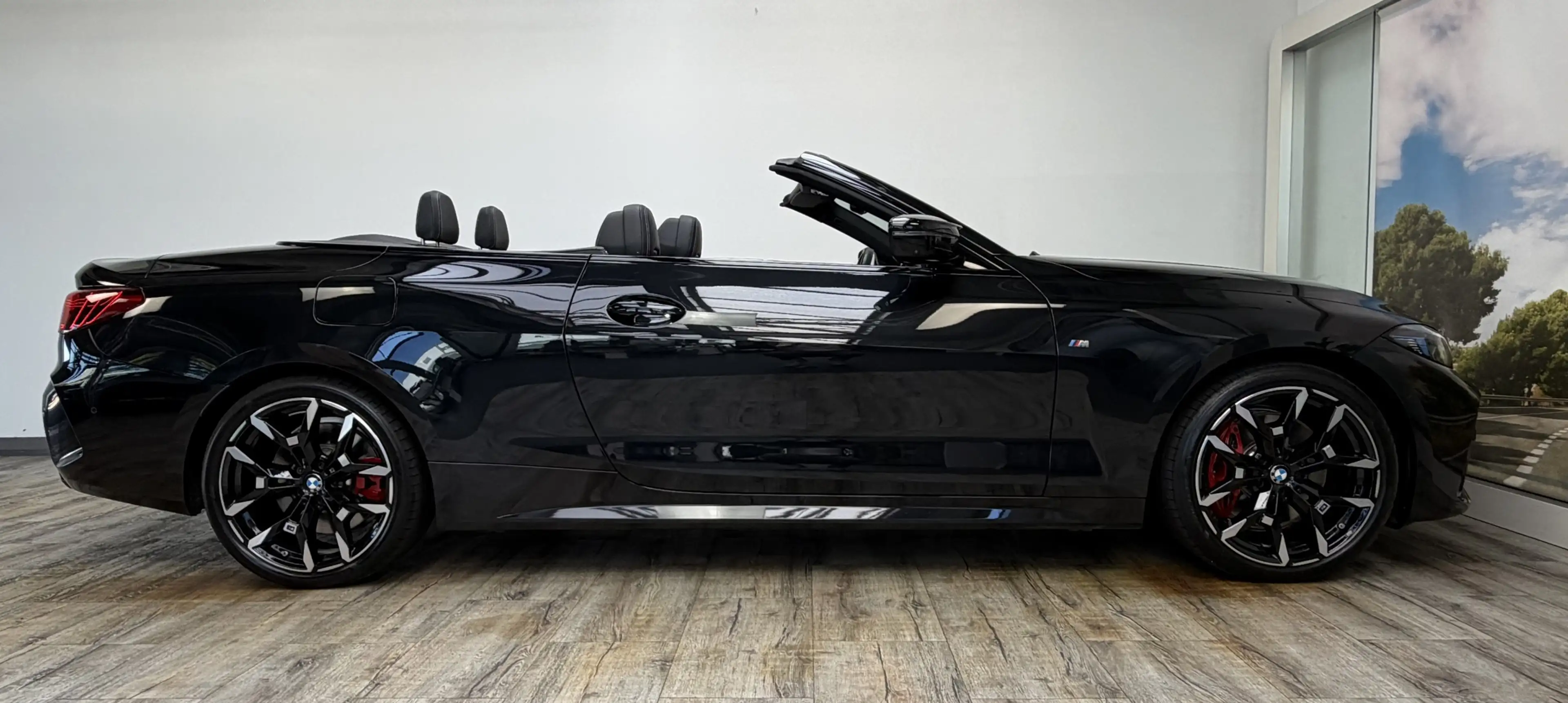 BMW 440 xDrive Cabrio Pro Sitzlüftung AHK ACC 360° — photo 4