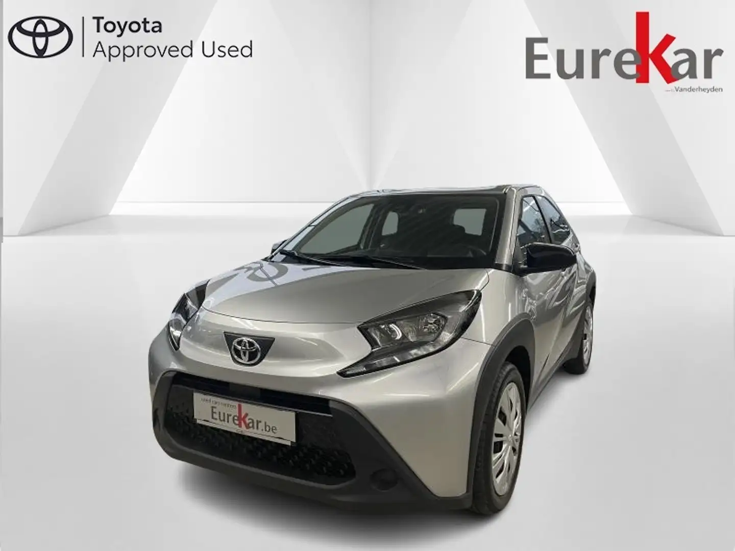 Toyota Aygo X 1.0 VVT-I Grijs - 1