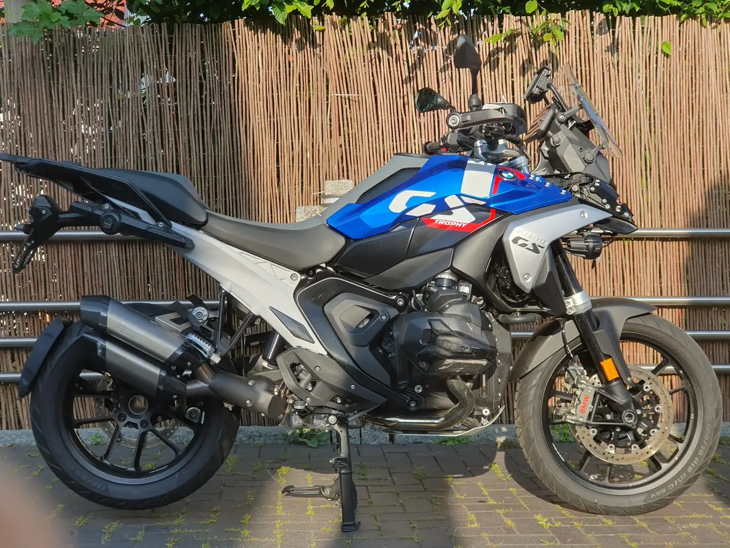 BMW R 1300 GS Automatik Unfall Akrapovic Vollausstattung Blau - 1