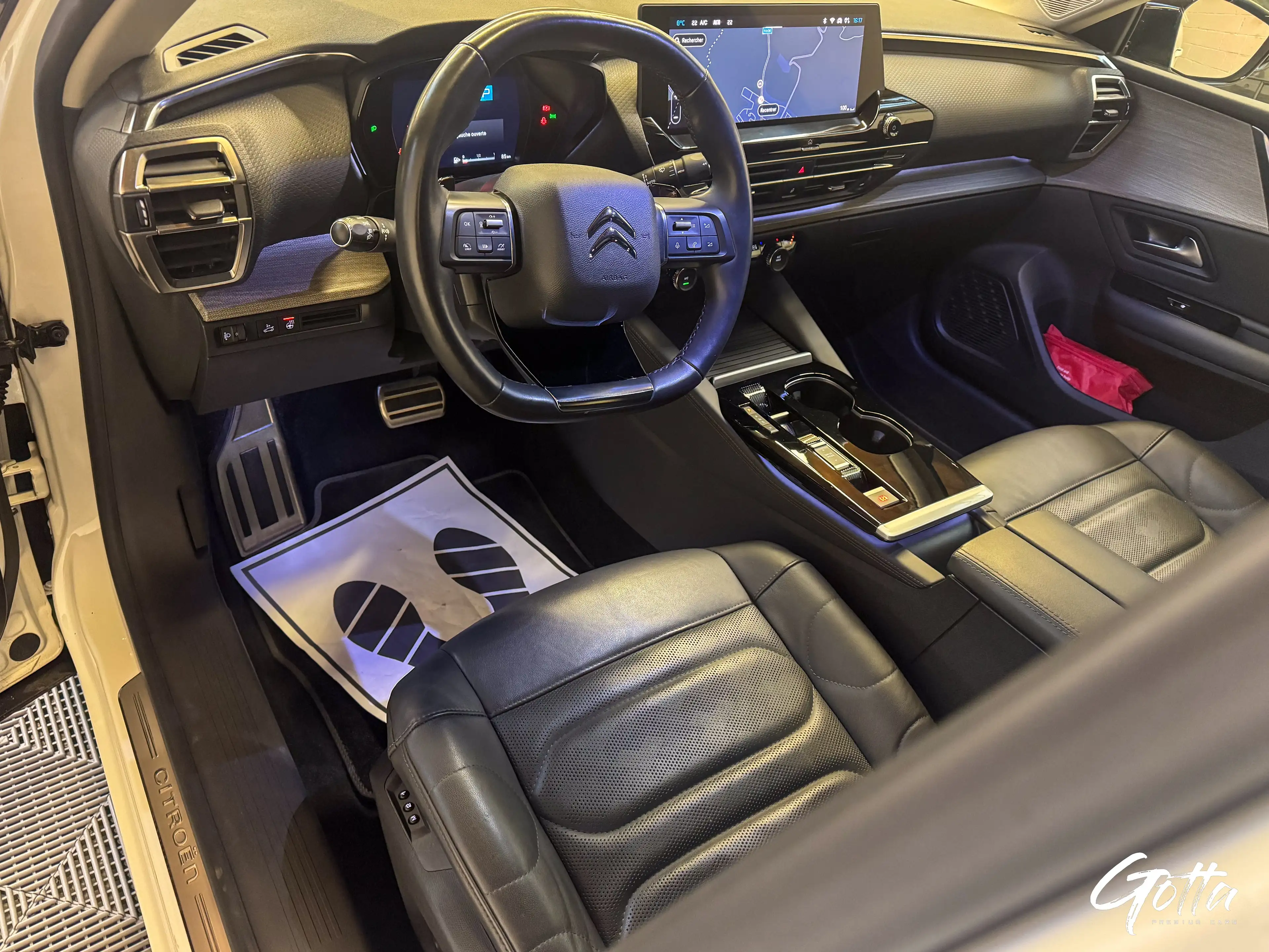 Citroen C5 X 1.6 180CH B.Auto**Shine Pack S/CUIR/CAMERA360/12M — photo 4