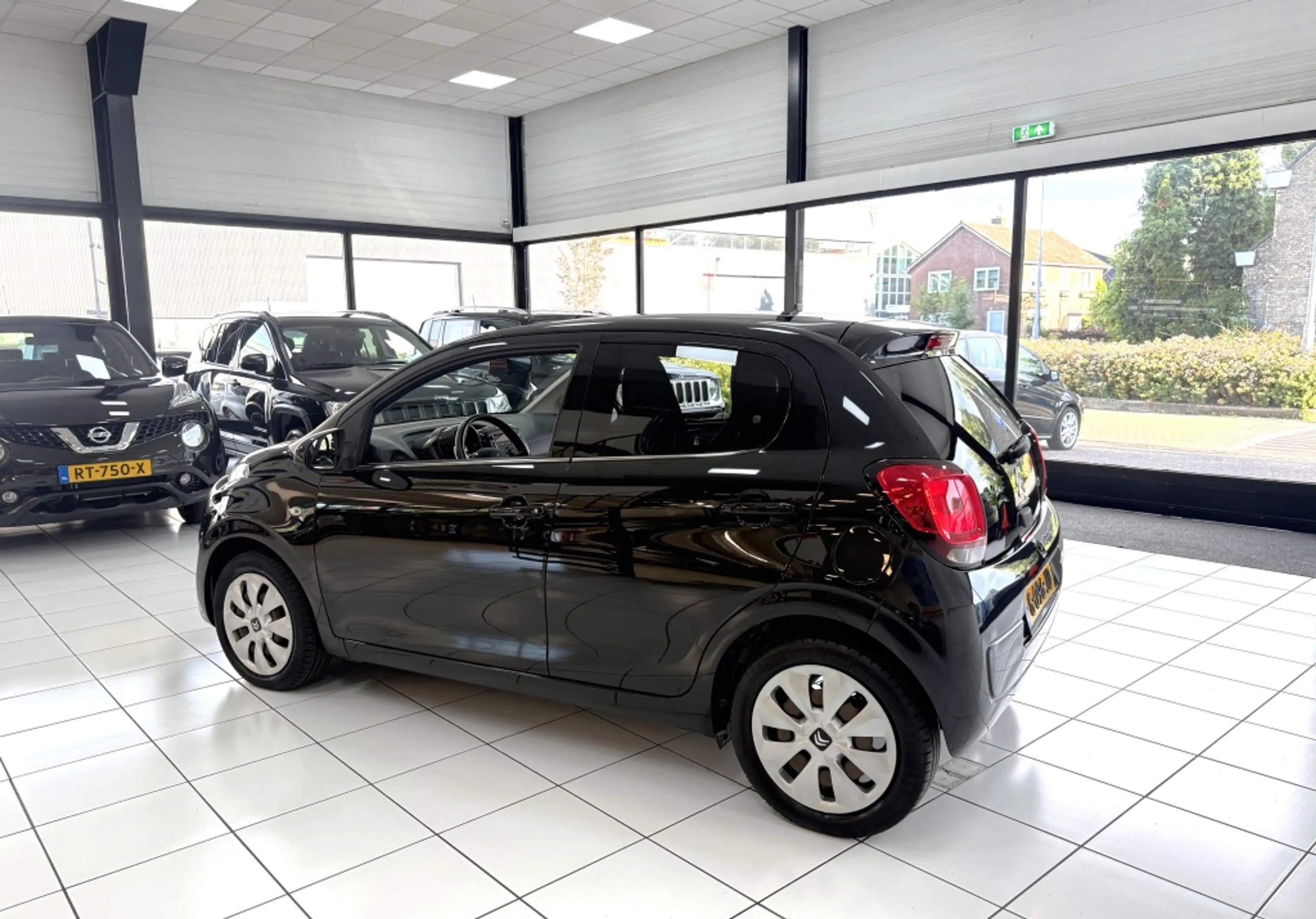 Citroen C1 1.0 VTi Feel Airco — photo 10