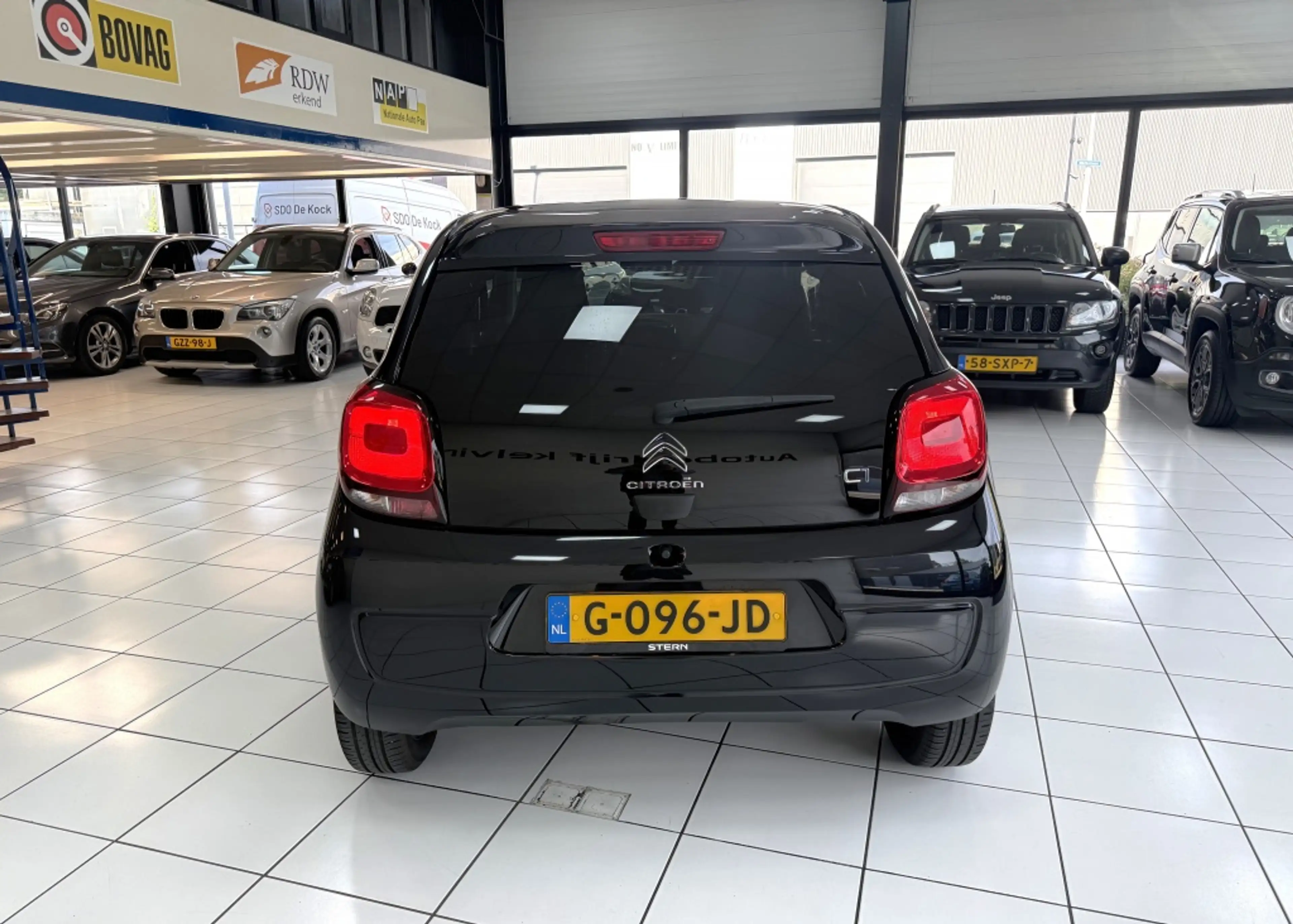 Citroen C1 1.0 VTi Feel Airco — photo 12